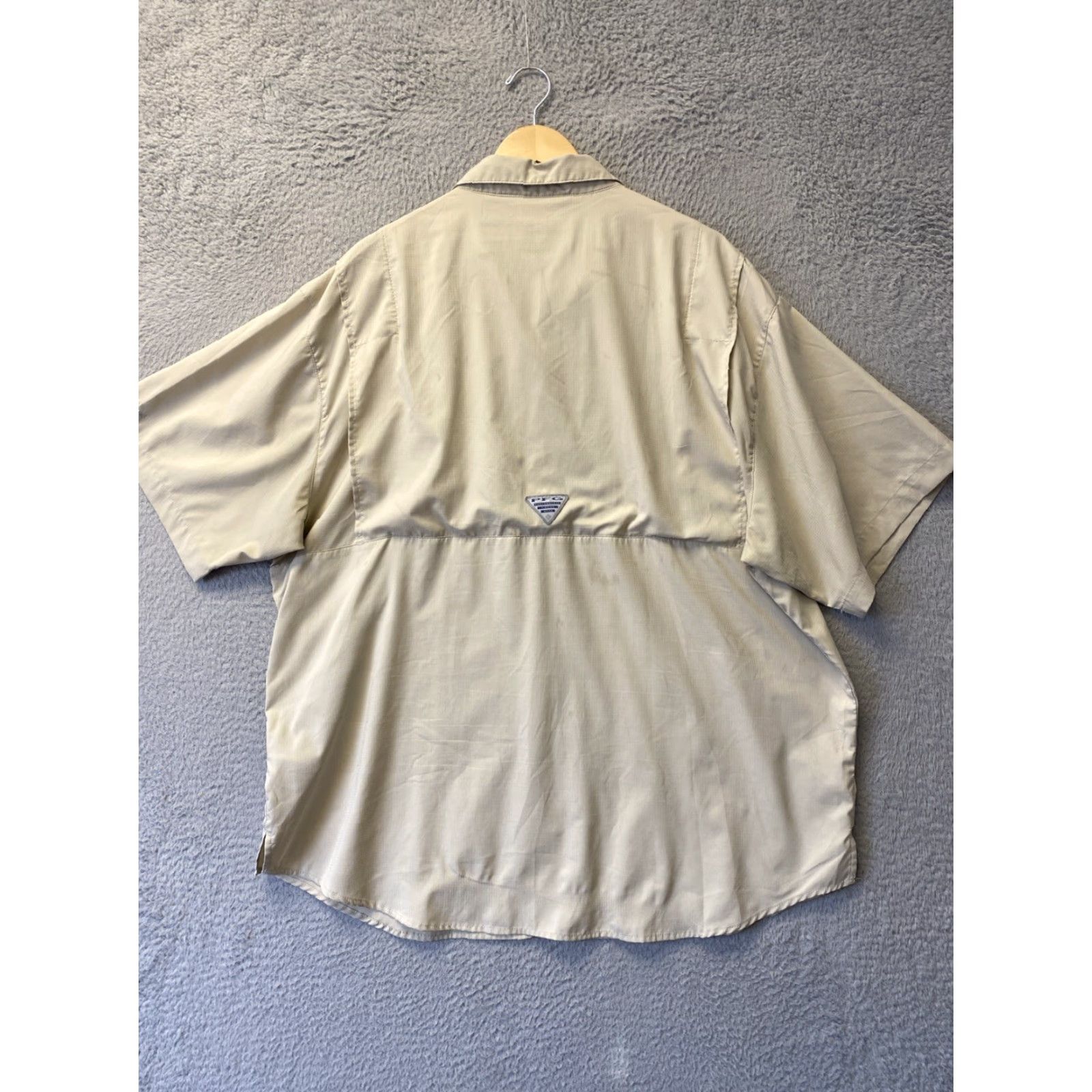Vintage Columbia Men's Red Short Sleeve Button-Up Shirt XXL - Lightweight, Breathable, Casual, Fishing, Regular Fit Size US XL / EU 56 / 4 - 6 Thumbnail