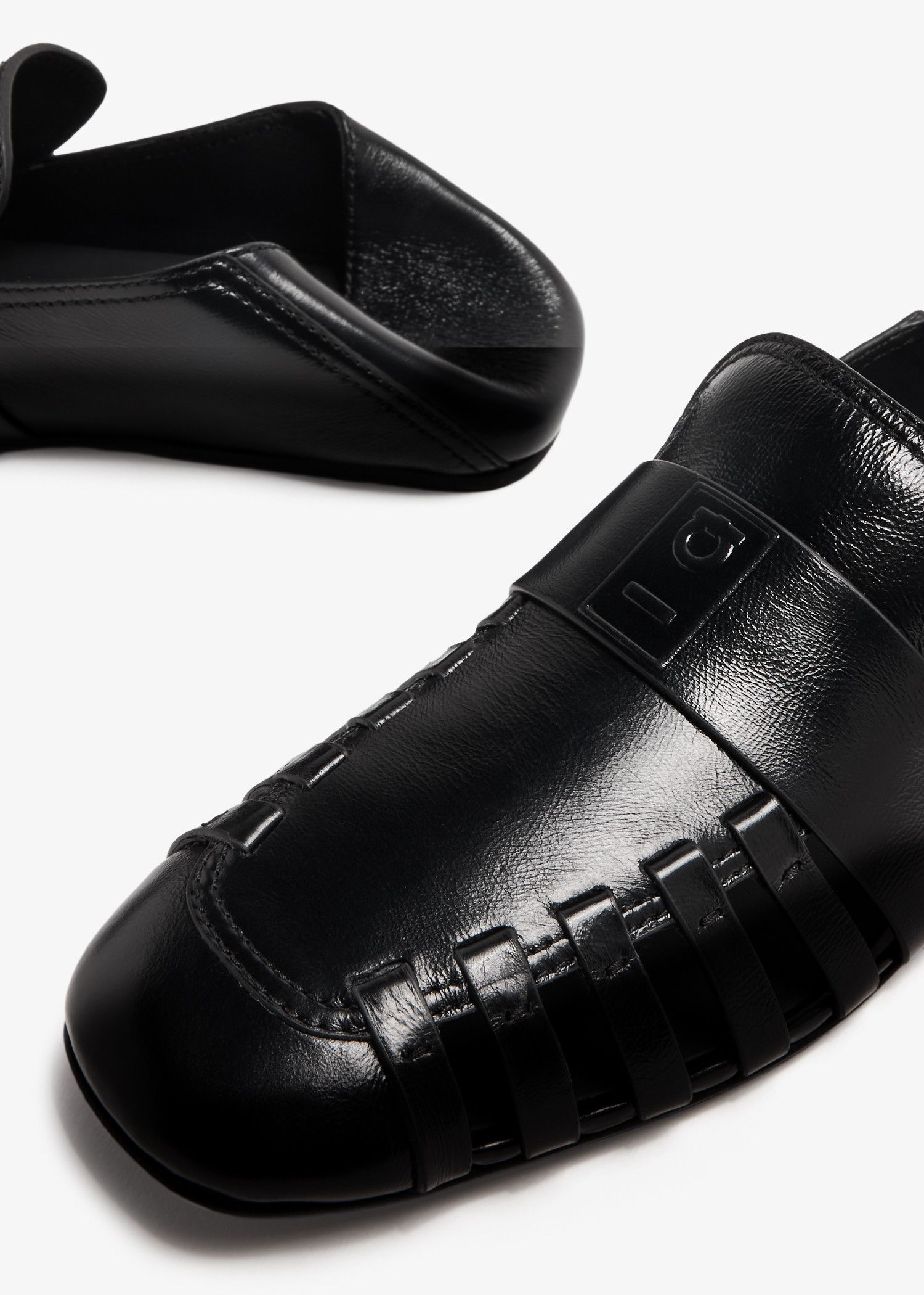 Salvatore Ferragamo o1s1rm0924 Summer Loafers in Black Size US 10 / EU 43 - 2 Thumbnail