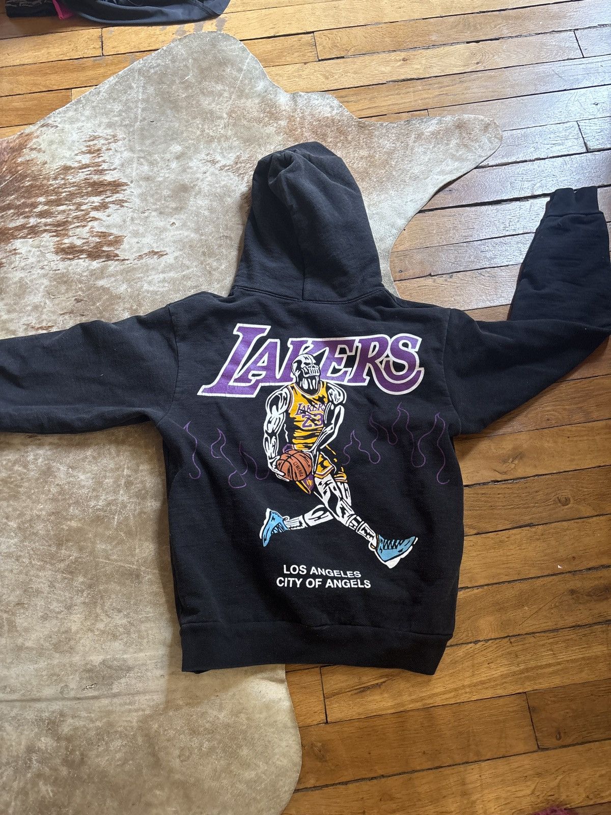 Warren Lotas warren lotas lebron LA lakers hoodie Size US S / EU 44-46 / 1 - 2 Thumbnail