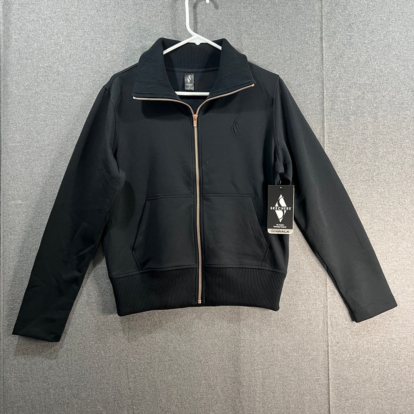 Other Skechers SKECHDLOUD Hoodless Hoodie for Her Bold Black Size M / US 6-8 / IT 42-44 - 1 Thumbnail
