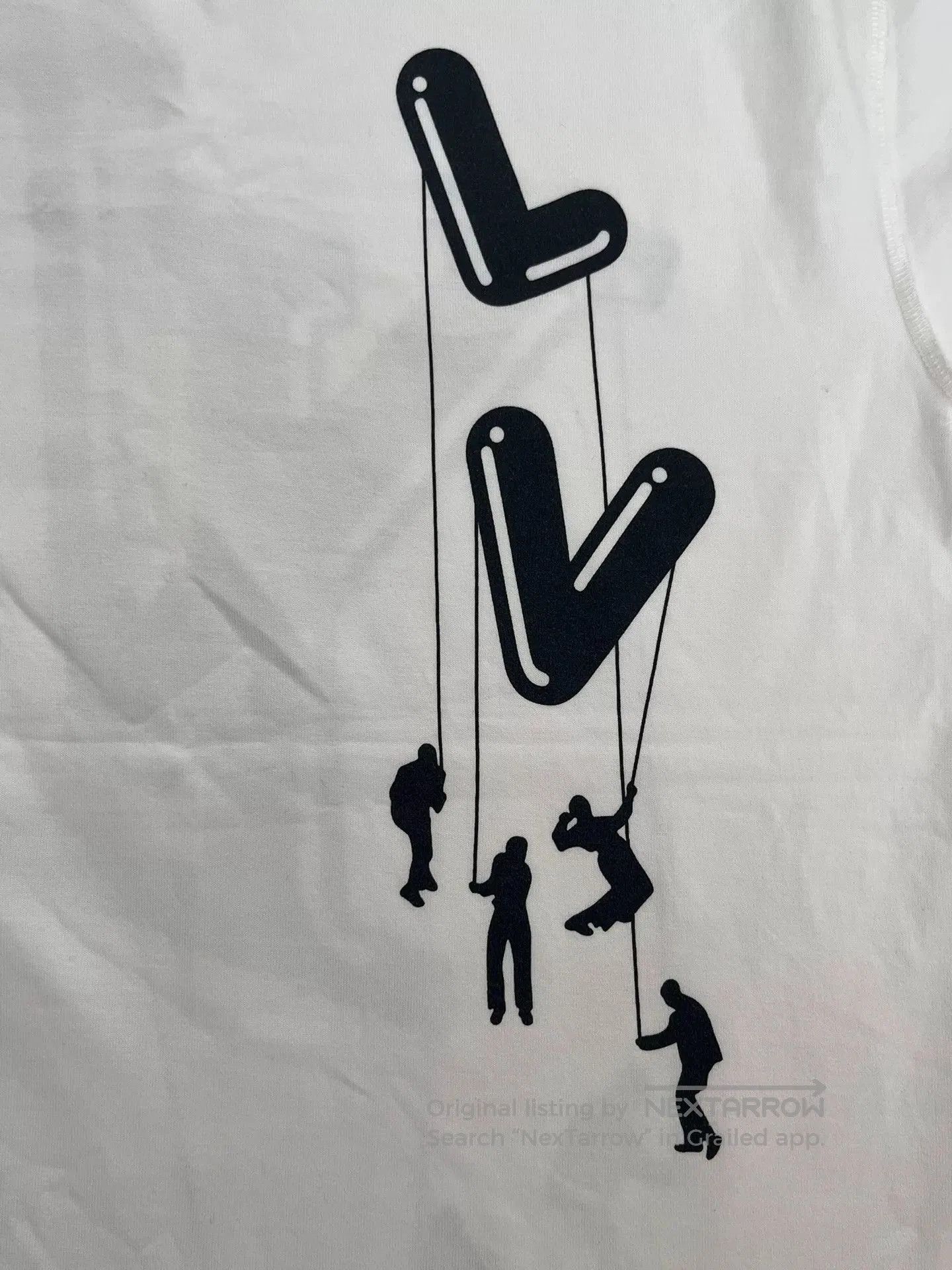 Louis Vuitton Louis Vuitton Paratrooper Print Men's T-shirt. Size US XS / EU 42 / 0 - 3 Thumbnail
