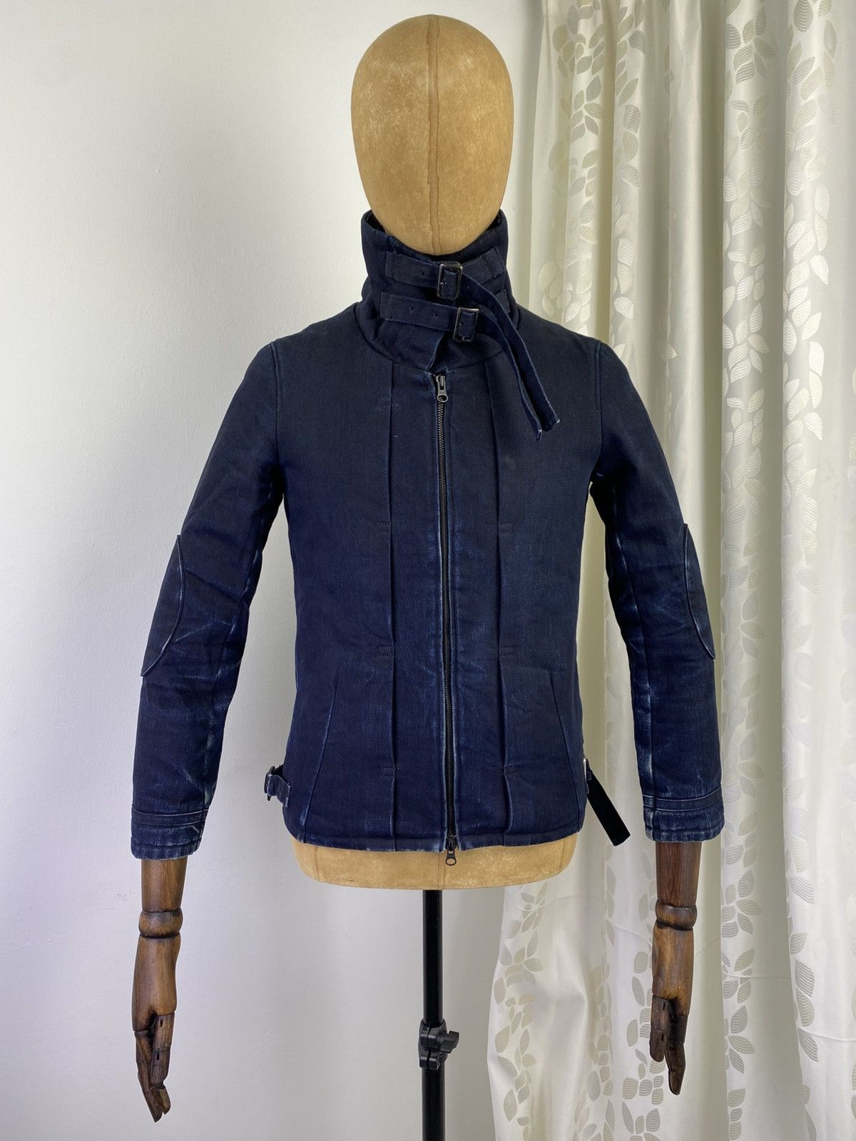 Japanese Brand 2000’s Japanese Brand Dark Indigo Neck Buckle Jacket Size US M / EU 48-50 / 2 - 4 Thumbnail
