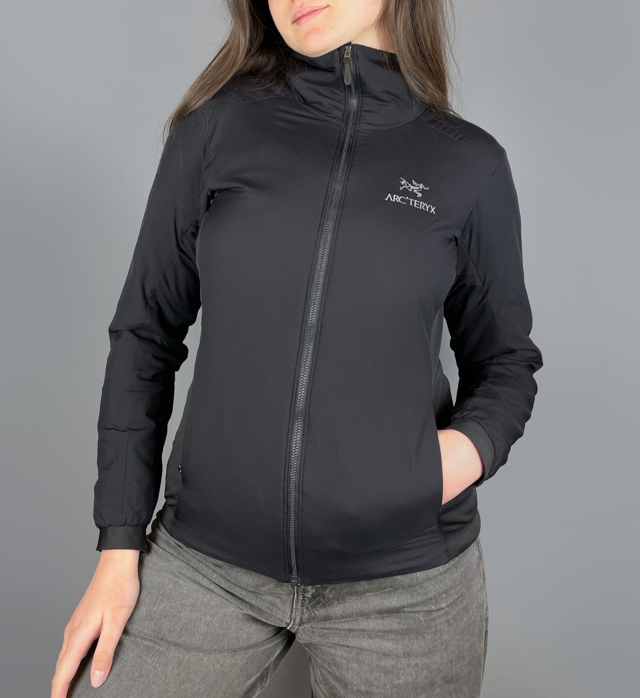 Arc'teryx Women's AW22 Arc'teryx Atom Jacket Black Insulated Size XS Size XS / US 0-2 / IT 36-38 - 23 Thumbnail