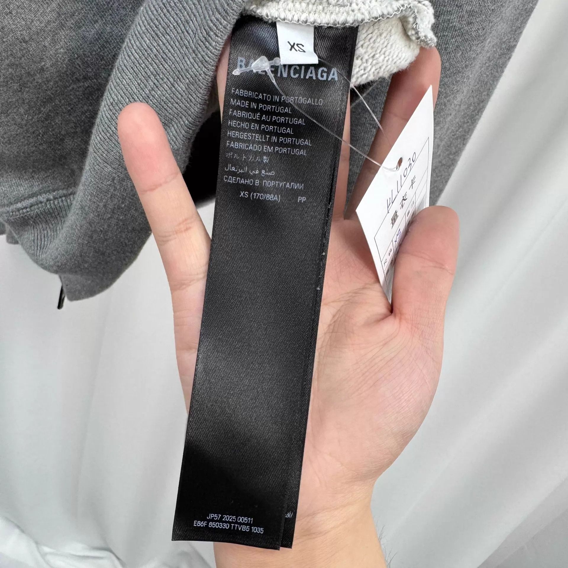 Balenciaga Balenciaga 25秀款 Letter Patch Fur Collar XS New Size US XS / EU 42 / 0 - 7 Thumbnail