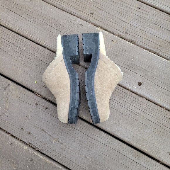 Ugg × Vintage Vintage y2k Ugg Floral Applique Embroidered Tan Suede Leathe Size US 8 / IT 38 - 6 Thumbnail