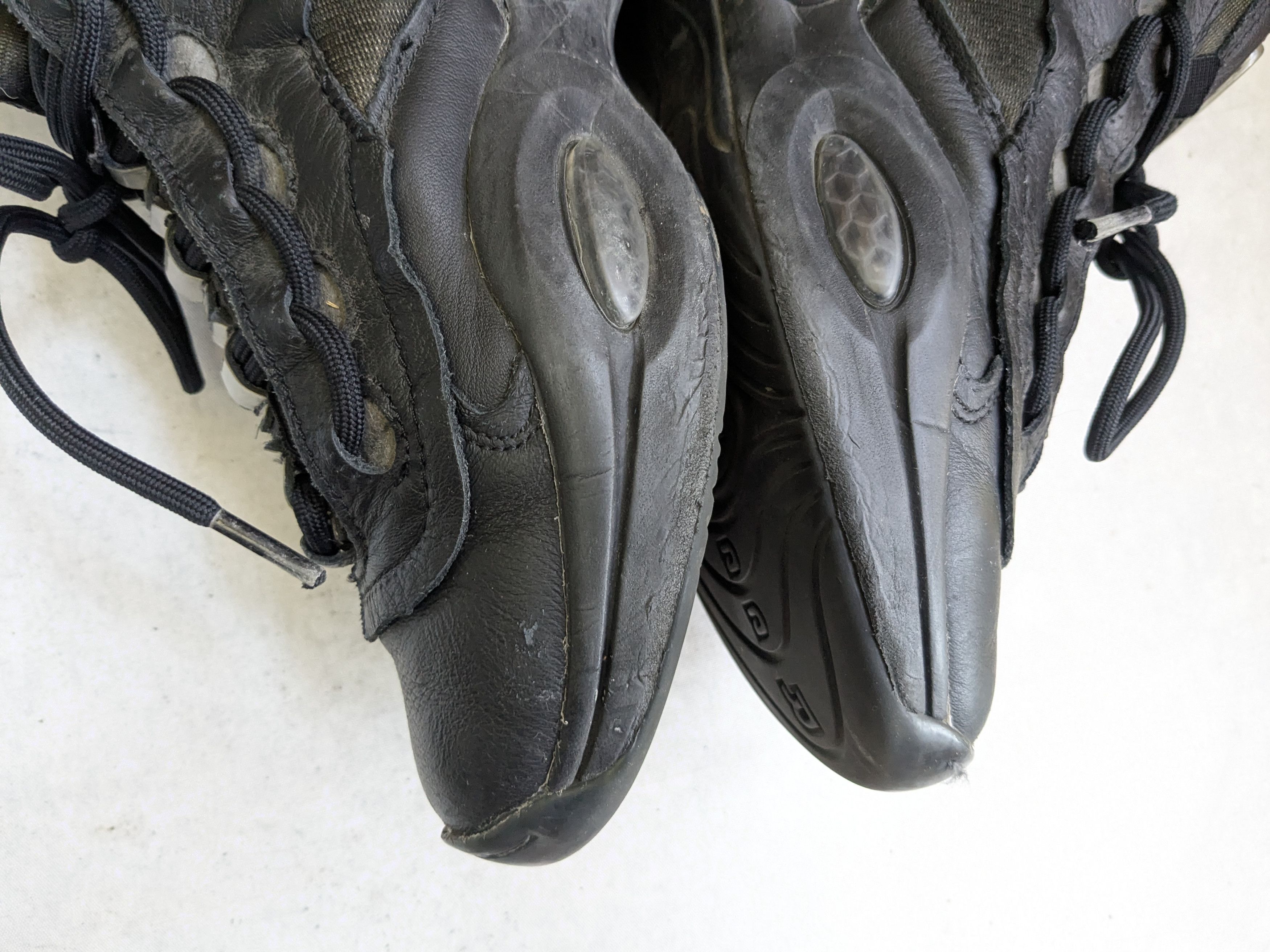Maison Margiela Maison Margiela Reebok Question Black 9.5 High Tops Leather Size US 9.5 / EU 42-43 - 13 Thumbnail