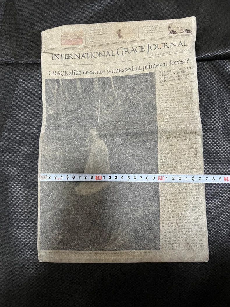 Undercover Undercover Grace Newspaper Leather Clutch Size ONE SIZE - 7 Thumbnail