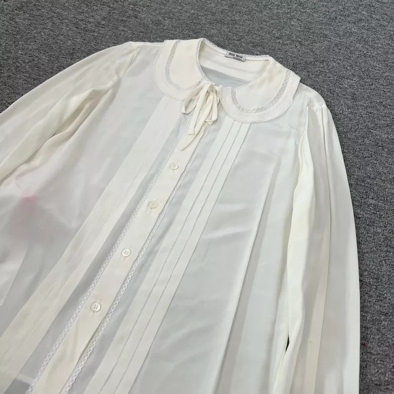 Prada Miu Miu Silk Shirt with Bow Tie Design -2505 Size US M / EU 48-50 / 2 - 4 Thumbnail
