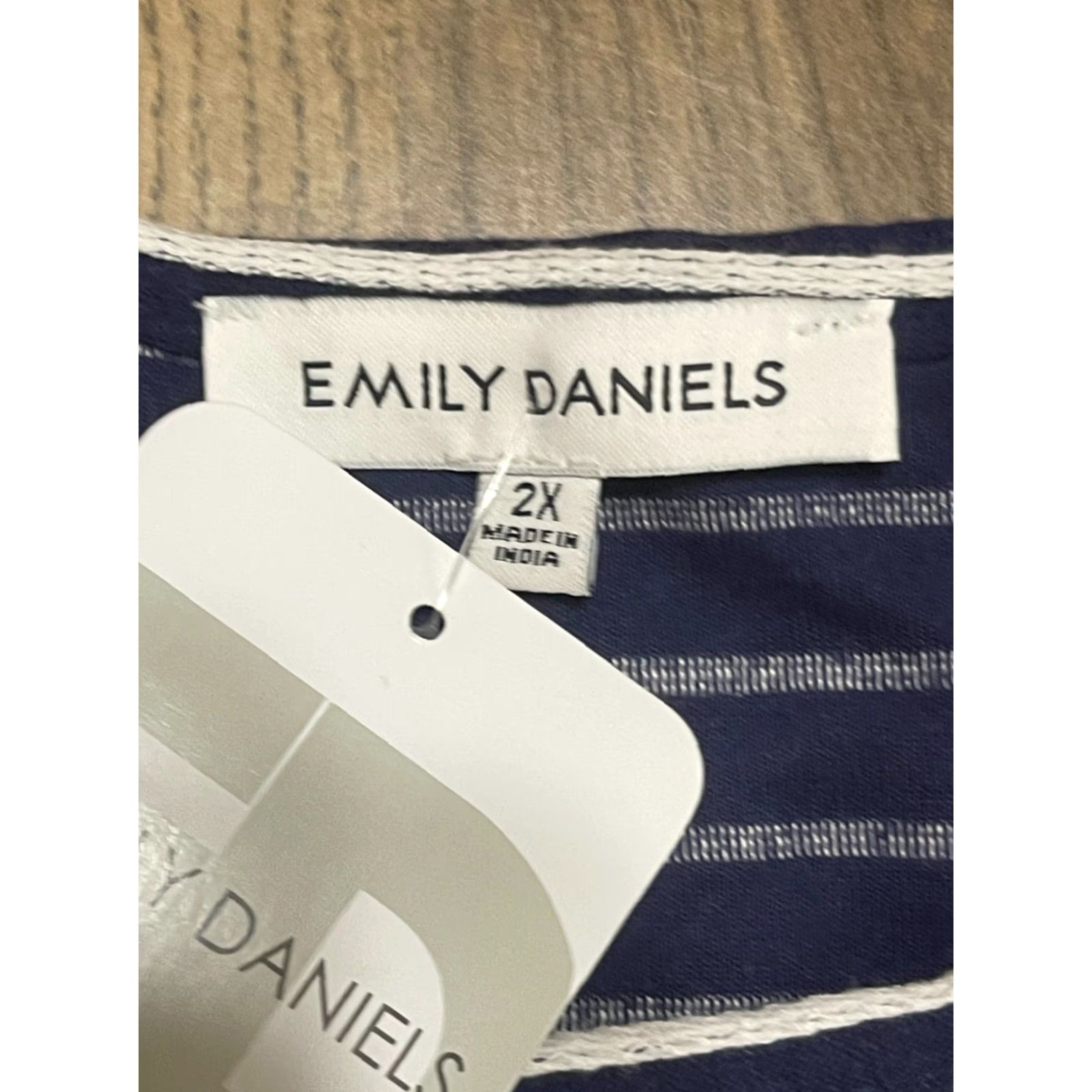 Vintage Emily Daniels Shirt Womens Plus 2X Blue White Striped Side Lace Up NWT T-Shirt Short Sleeve Round Neck Casual 2X Womens90 Size XXL / US 16-18 / IT 52-54 - 6 Thumbnail