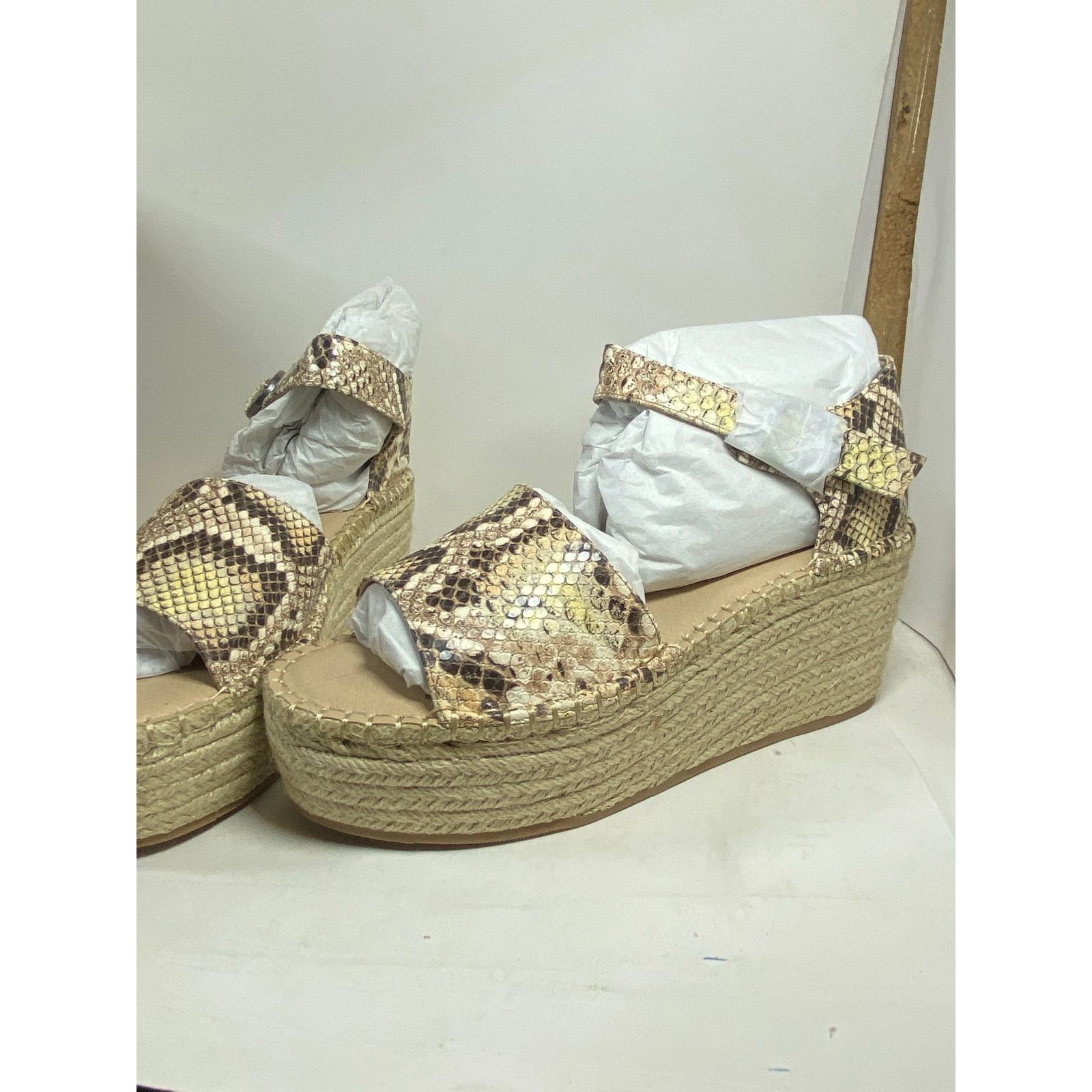Matisse Coconuts Matisse Flirty Natural Snakeskin Espadrille Wedge Size US 10 / IT 40 - 8 Thumbnail