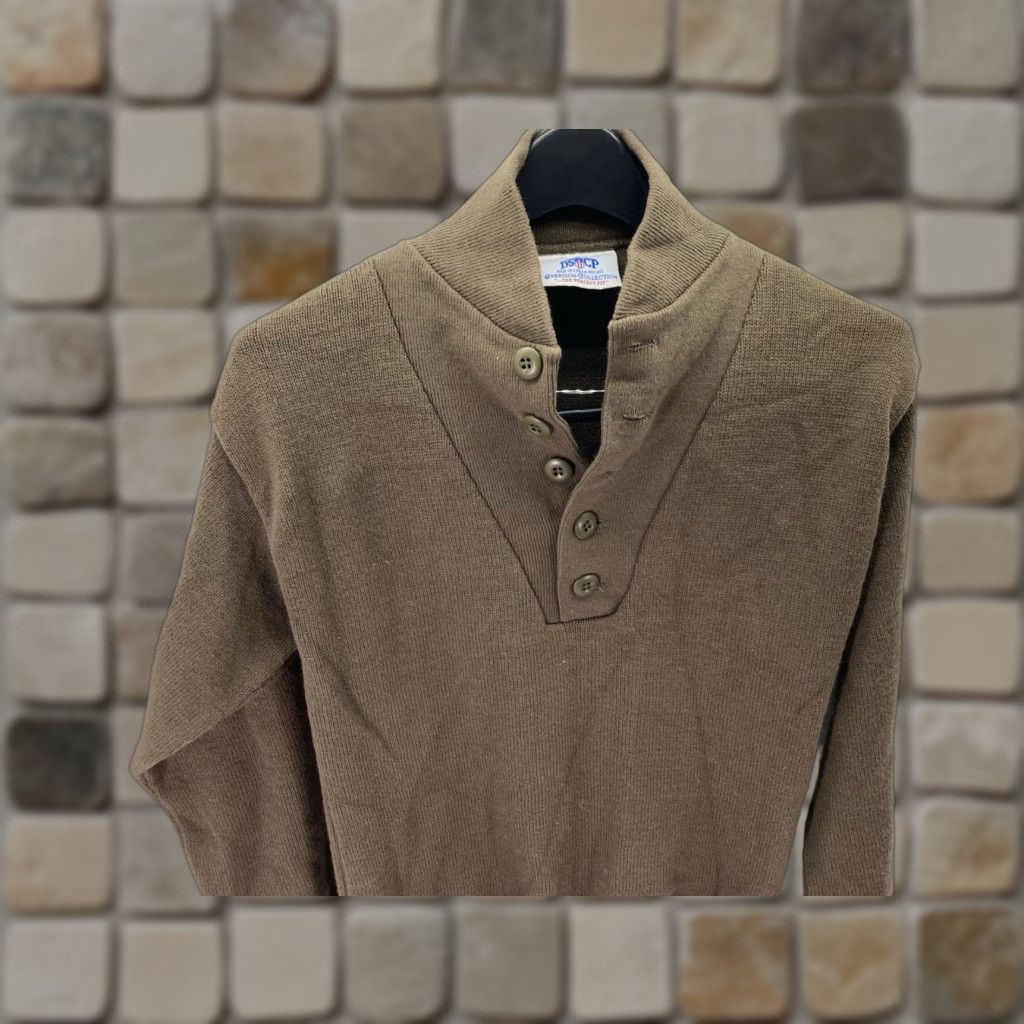 Vintage VINTAGE USGI Military Henley Sweater Men Medium Brown 5 Button Knit Long Sleeve Acrylic VTG Size US M / EU 48-50 / 2 - 1 Thumbnail