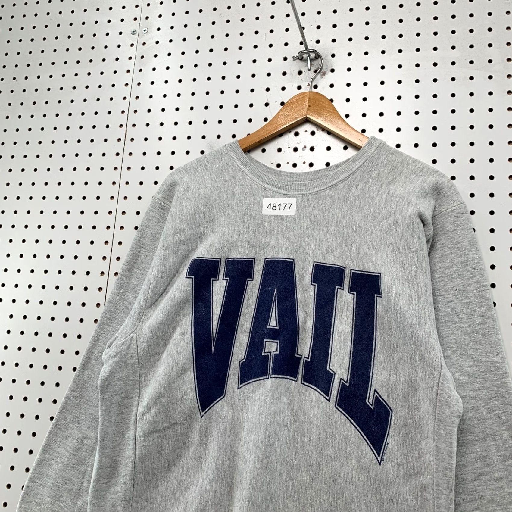 Vintage VINTAGE Vail Sweatshirt Mens L Gray Heavyweight Reverse Weave Made USA Size US L / EU 52-54 / 3 - 6 Thumbnail