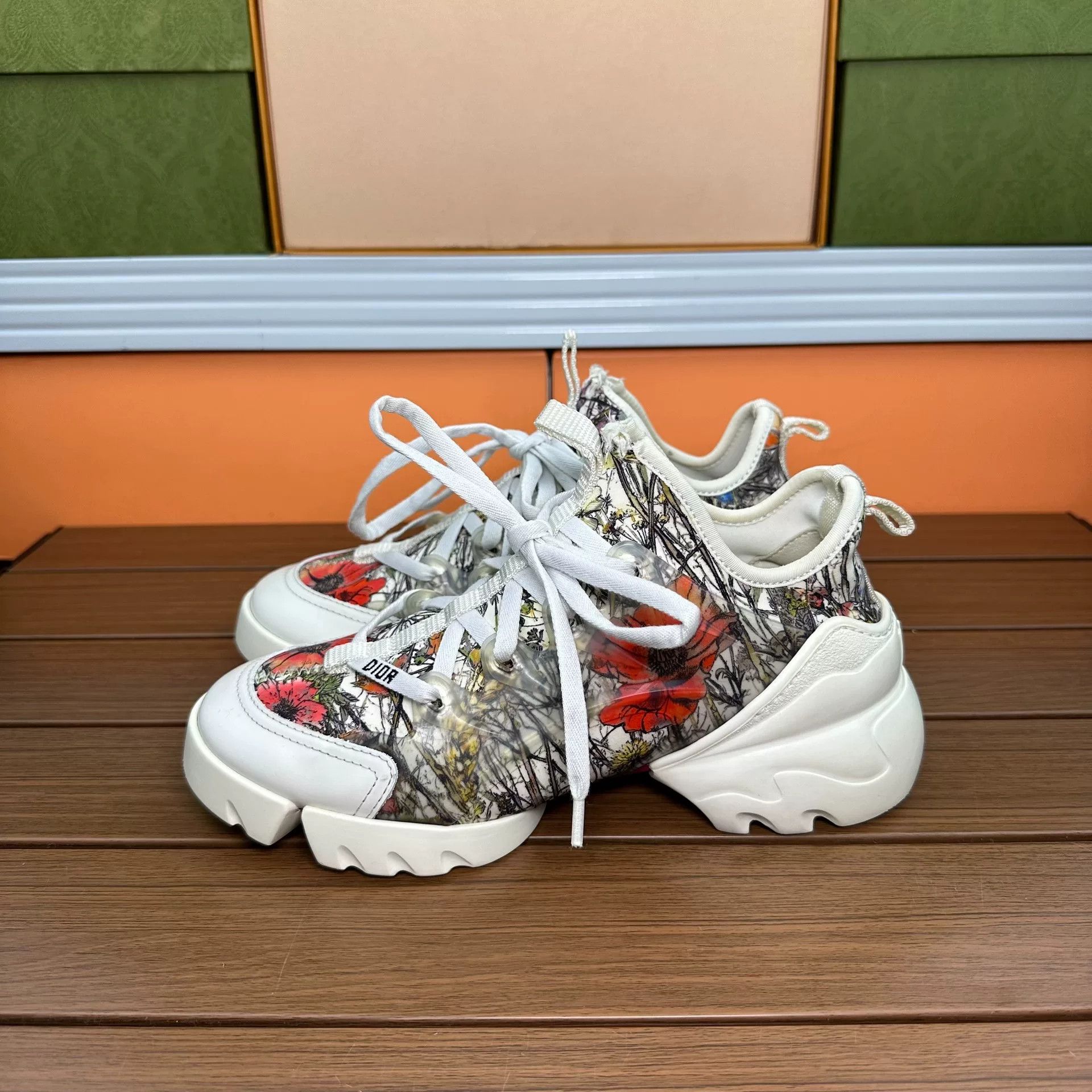 Dior Dior Casual Lowtop Sneakers it_35 Women Size US 5 / IT 35 - 1 Thumbnail