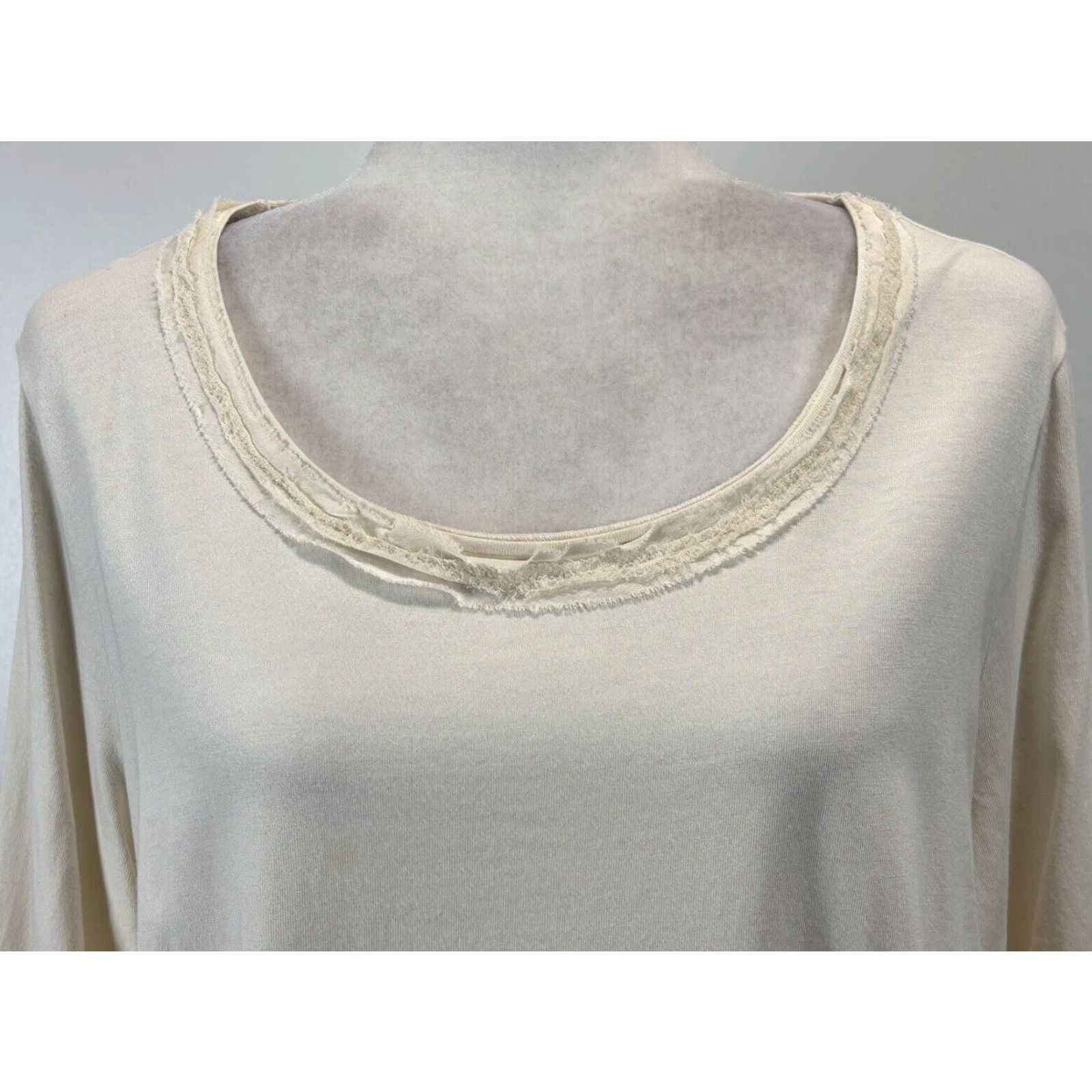 Vintage VINTAGE Chicos Cream Textured Long Sleeve Tunic Shirt Womens 3XL Size XS / US 0-2 / IT 36-38 - 5 Thumbnail