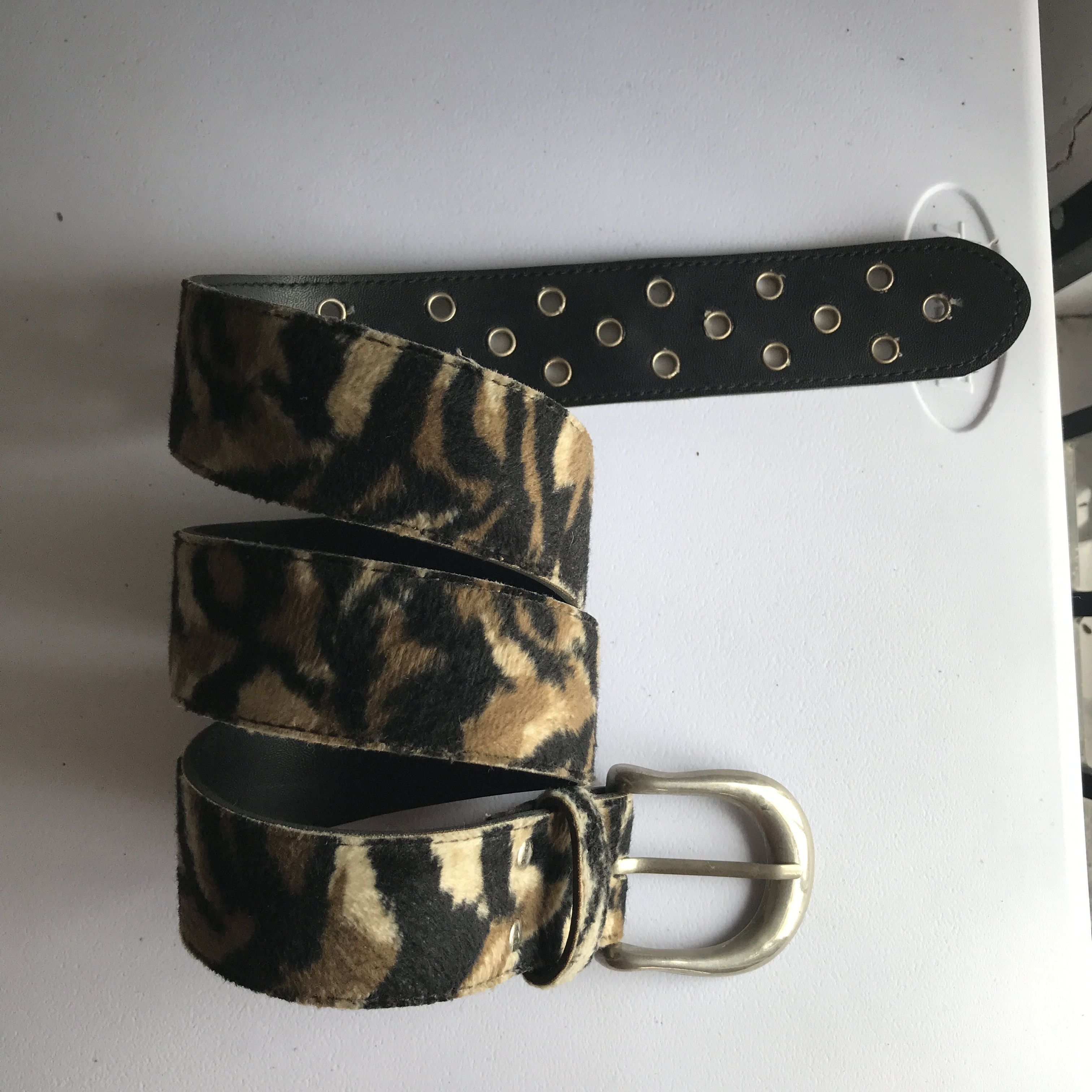 Tiger pattern belt