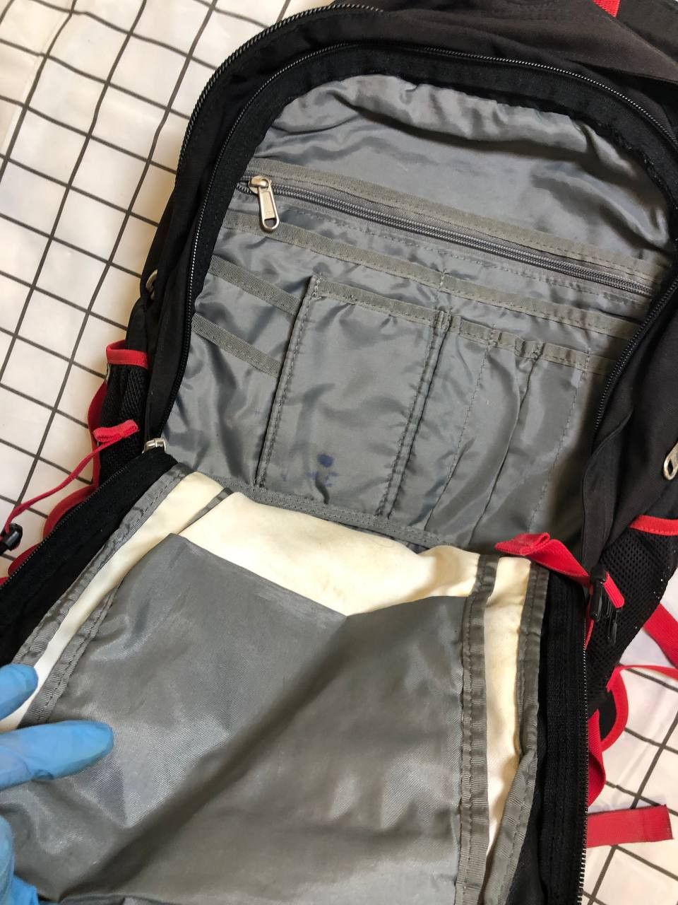 The North Face The North Face TNF Recon Daypack Backpack Hiking Gorpcore Size ONE SIZE - 7 Thumbnail