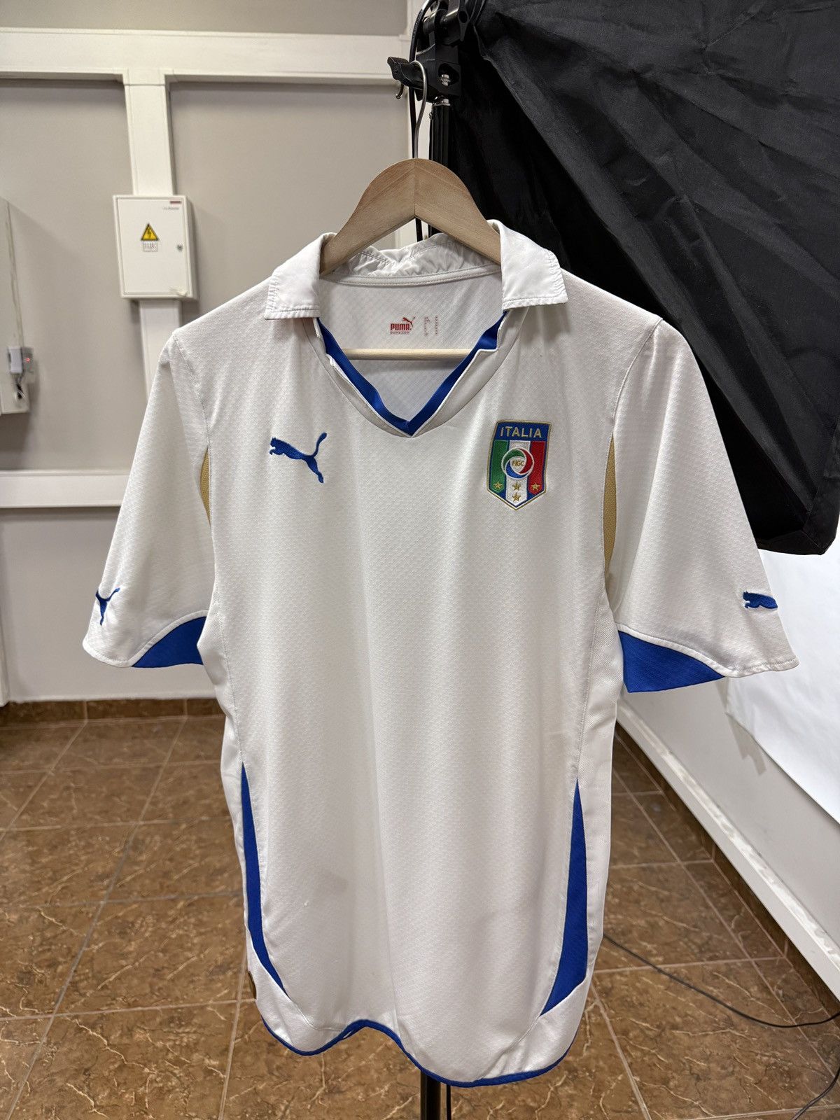 Puma 🇮🇹 Vintage 2010 Puma Italy Soccer Jersey T-Shirt Retro Rare Size US M / EU 48-50 / 2 - 1 Thumbnail