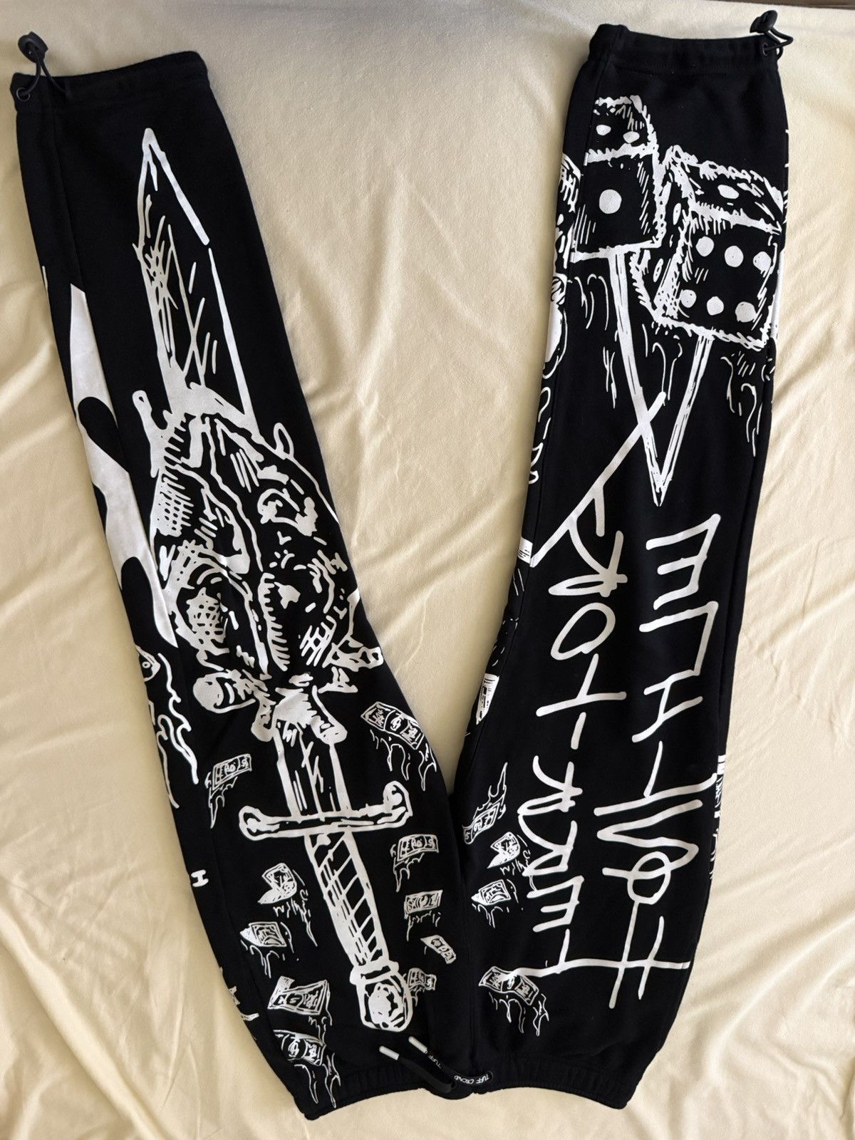 Tuff Crowd Tuff Crowd Sweats Size US 32 / EU 48 - 2 Thumbnail