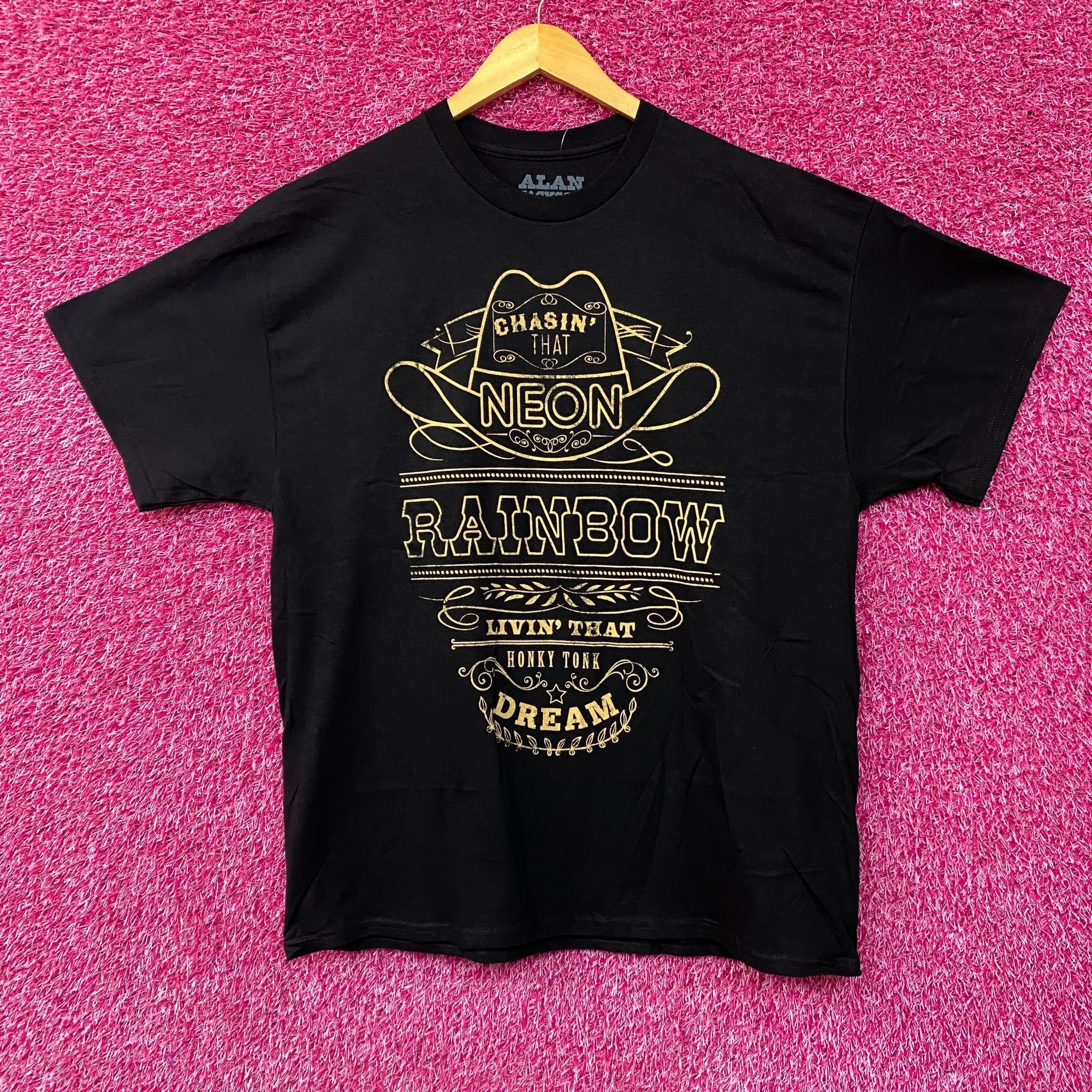 Band Tees Alan Jackson Chasin That Neon Rainbow Graphic T-Shirt XL Size US XL / EU 56 / 4 - 1 Thumbnail