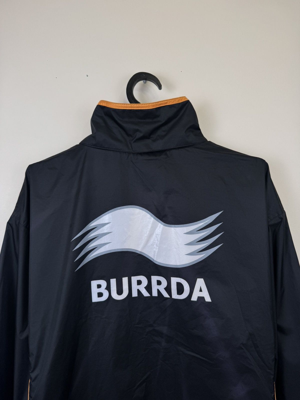 Other WOLVERHAMPTON WOLVES 2011/2012 FOOTBALL JACKET BURRDA sz XL Size US XL / EU 56 / 4 - 18 Thumbnail