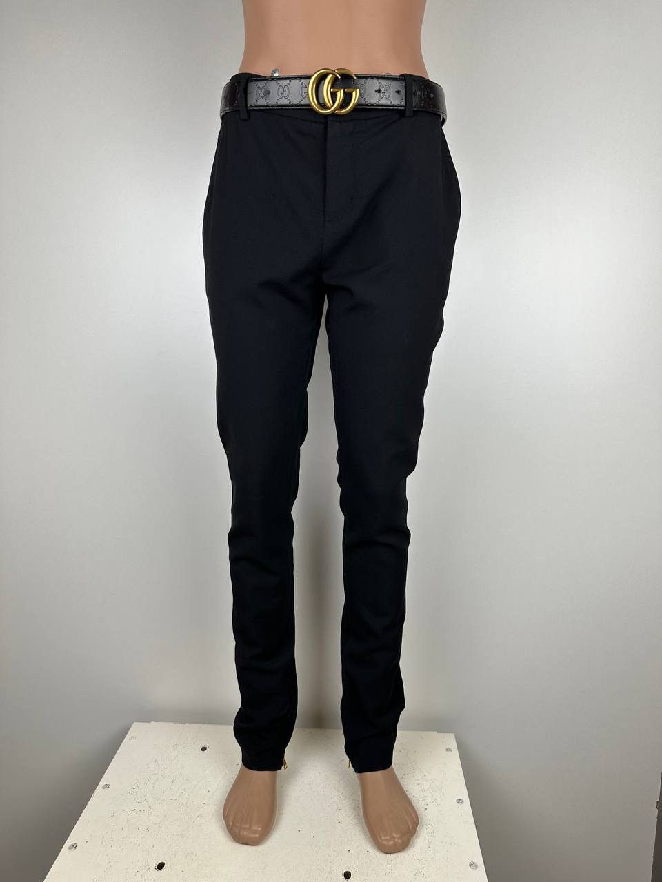 Tom Ford Pants Tom Ford Size 25" / US 0 / IT 36 - 1 Thumbnail