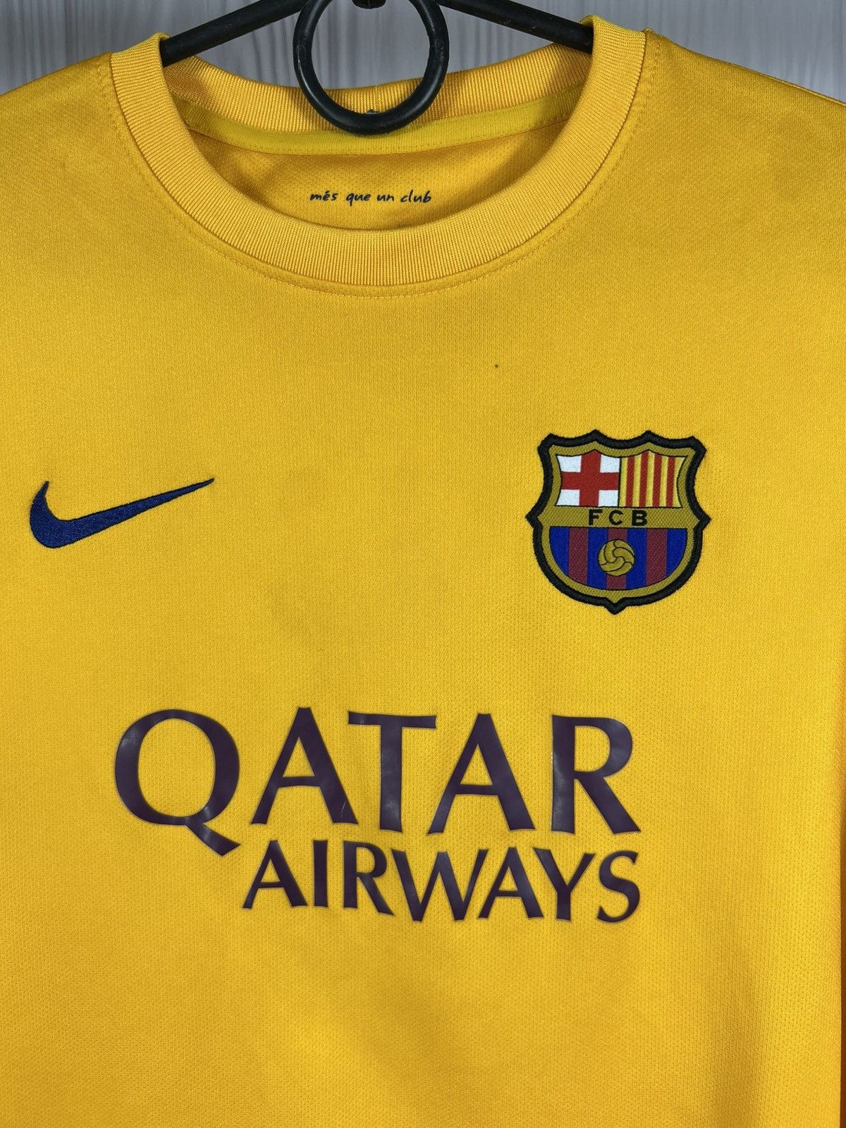 Nike FC Barcelona 2015 Soccer Jersey Longsleeve Size Boys M Size US M / EU 48-50 / 2 - 4 Thumbnail