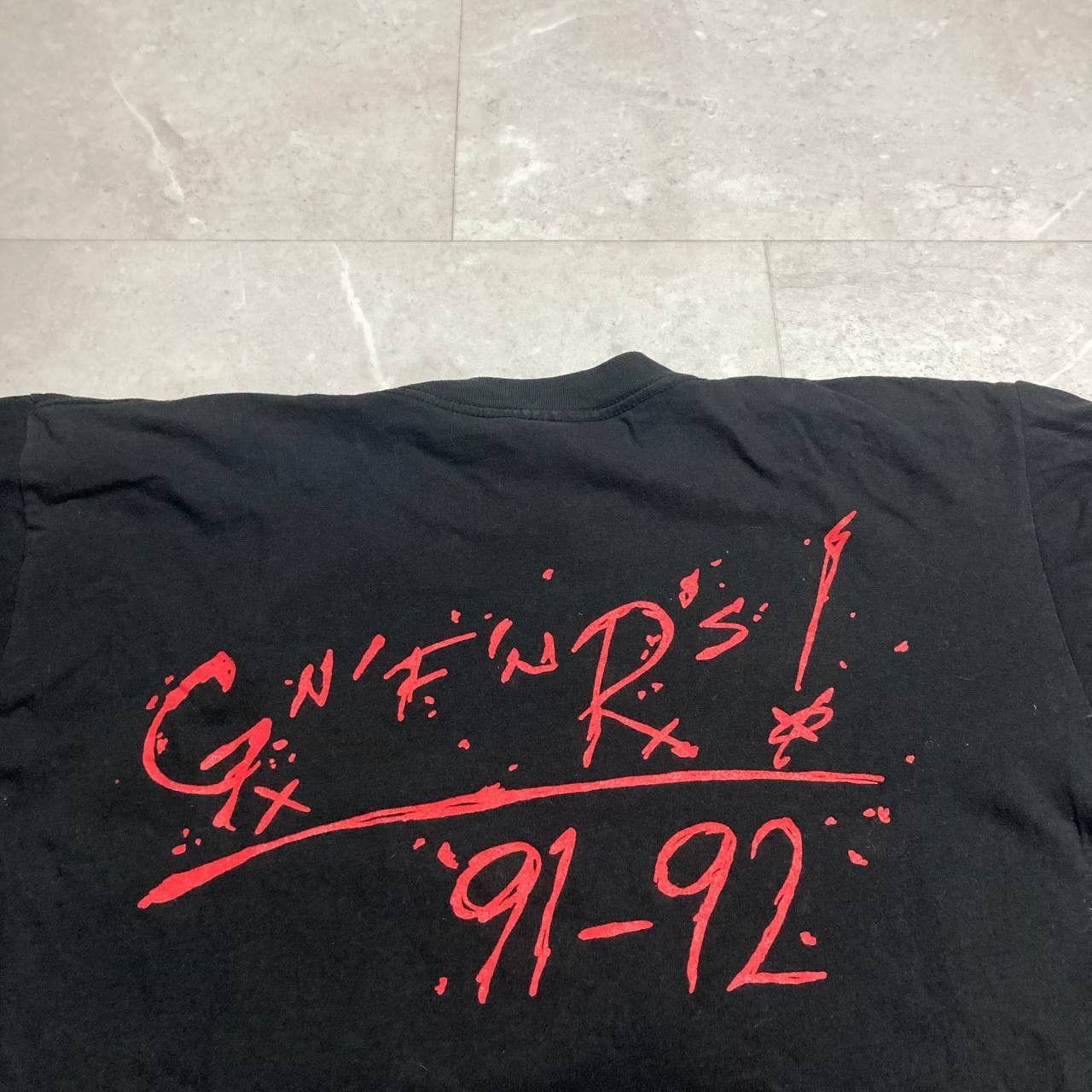 Band Tees Vintage Guns'N'Roses Rock Band 91-92 Tour Tee Size US XL / EU 56 / 4 - 15 Thumbnail