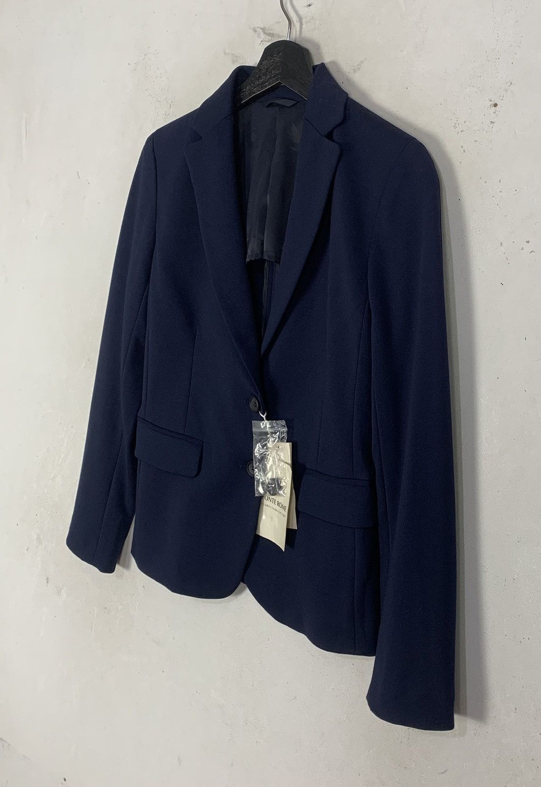Uniqlo Uniqlo Clothing Apparel JapaneseBrand Streetwear Blazer Size XS / US 0-2 / IT 36-38 - 4 Thumbnail
