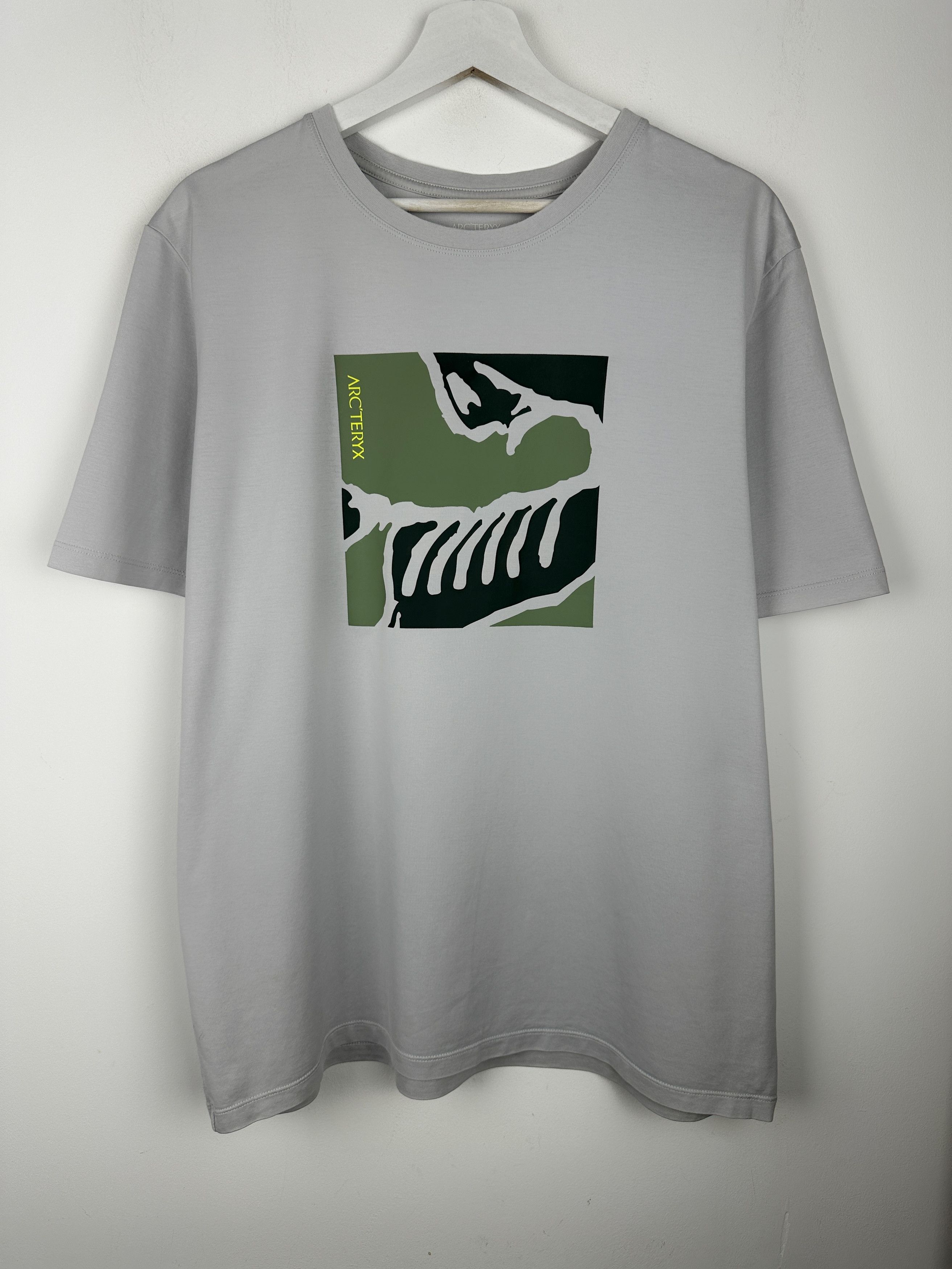 Arc'teryx Arcteryx Bird Big Logo T Shirt Tee Size US L / EU 52-54 / 3 - 1 Thumbnail