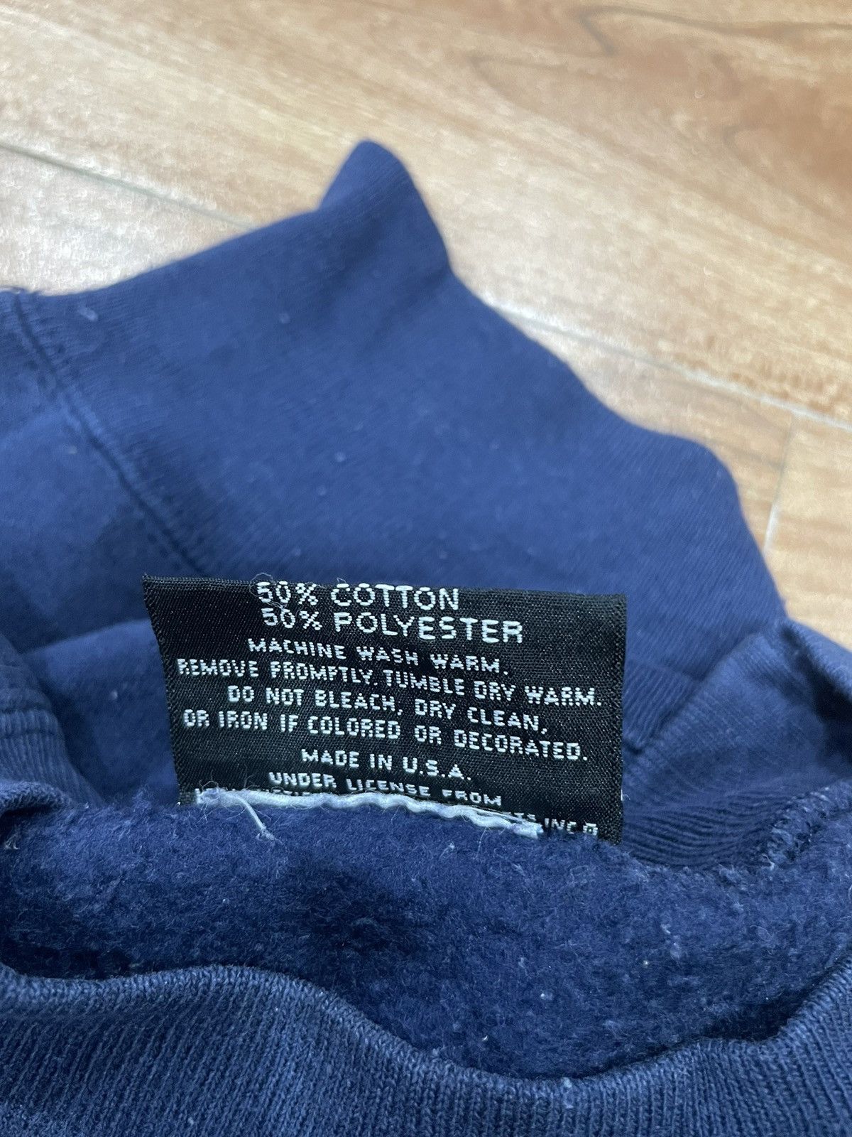 Vintage Vintage 90s Local Motion Sweater Size US L / EU 52-54 / 3 - 4 Thumbnail