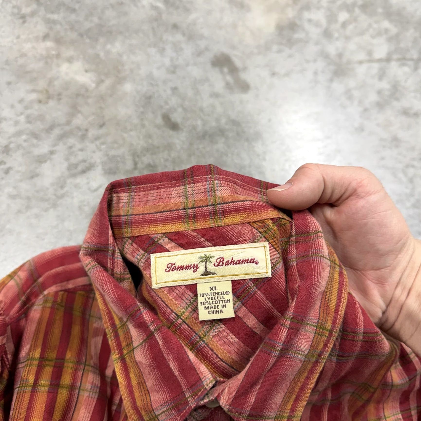 Tommy Bahama Tommy Bahama Shirt Mens XL Red Plaid Button-Up Long Sleeve Casual Lightweight Size US XL / EU 56 / 4 - 2 Thumbnail