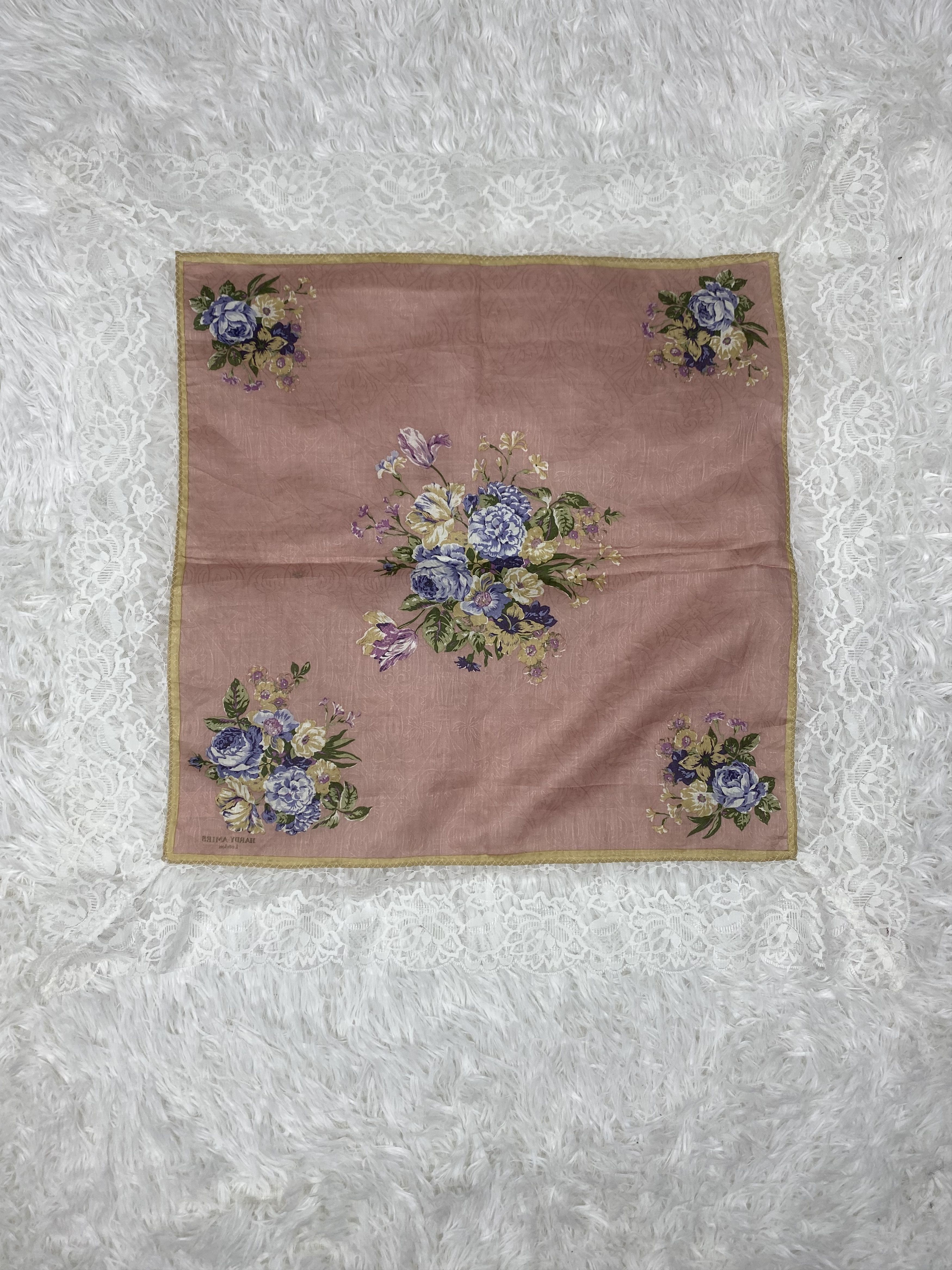 Hardy Amies × Vintage Vintage Hardy Amies Handkerchief Neckerchief PH0792 Size ONE SIZE - 4 Thumbnail
