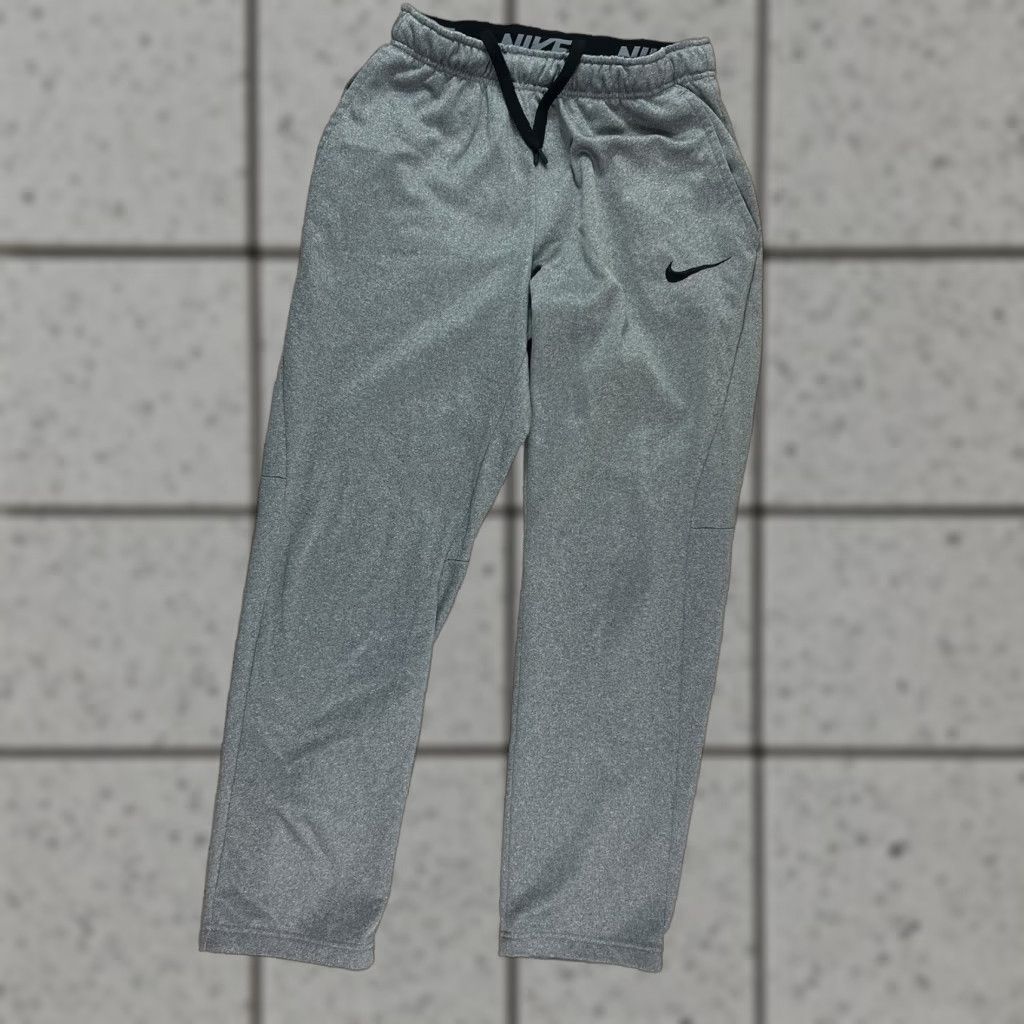 Nike Nike Mens Dri Fit Grey Sweatpants Size Small User: Mens Nike Dri Fit Grey Sweatpants Size Small Size US 29 - 1 Thumbnail