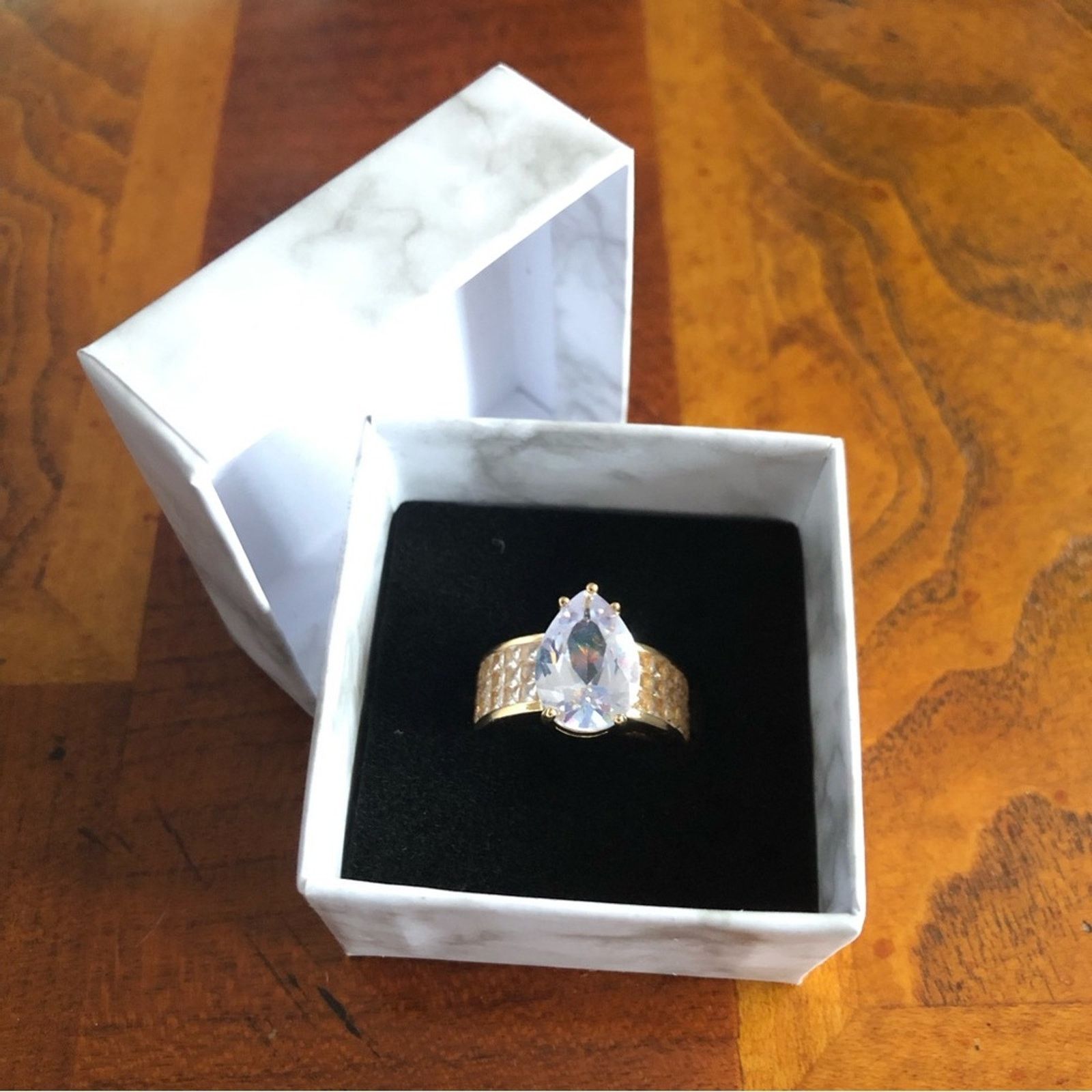Jewelry Women’s teardrop CZ 18kt vermeil cocktail ring 8 NIB Size ONE SIZE - 11 Thumbnail