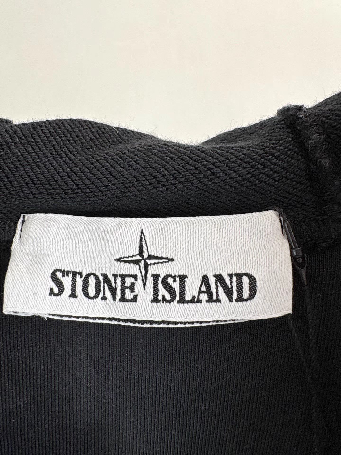 Stone Island STONE ISLAND Sleeve Badge Zip-Up Jacket Size US L / EU 52-54 / 3 - 4 Thumbnail
