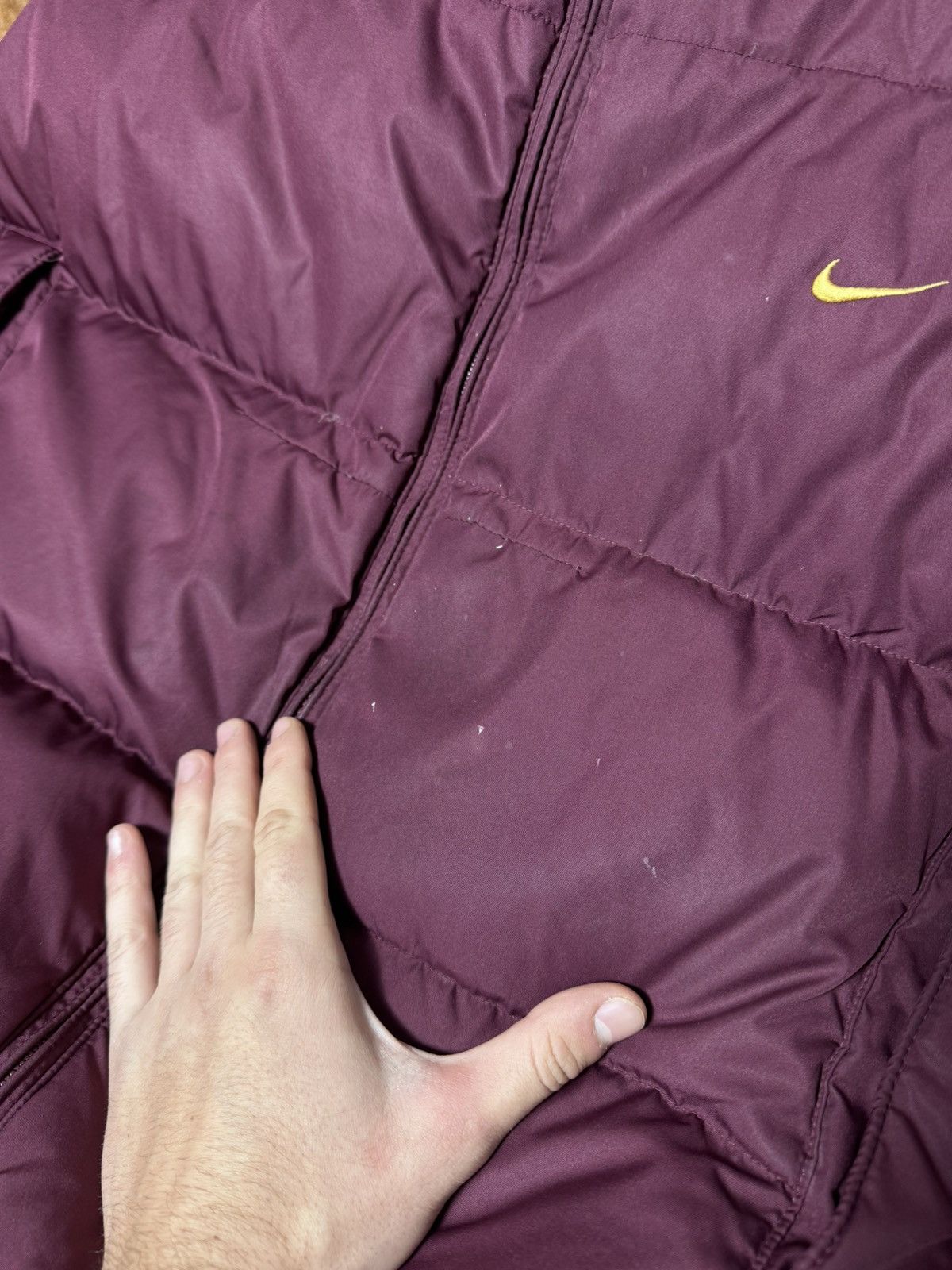 Nike Vintage Nike Burgundy Down Puffer Vest size L men’s Size US L / EU 52-54 / 3 - 3 Thumbnail