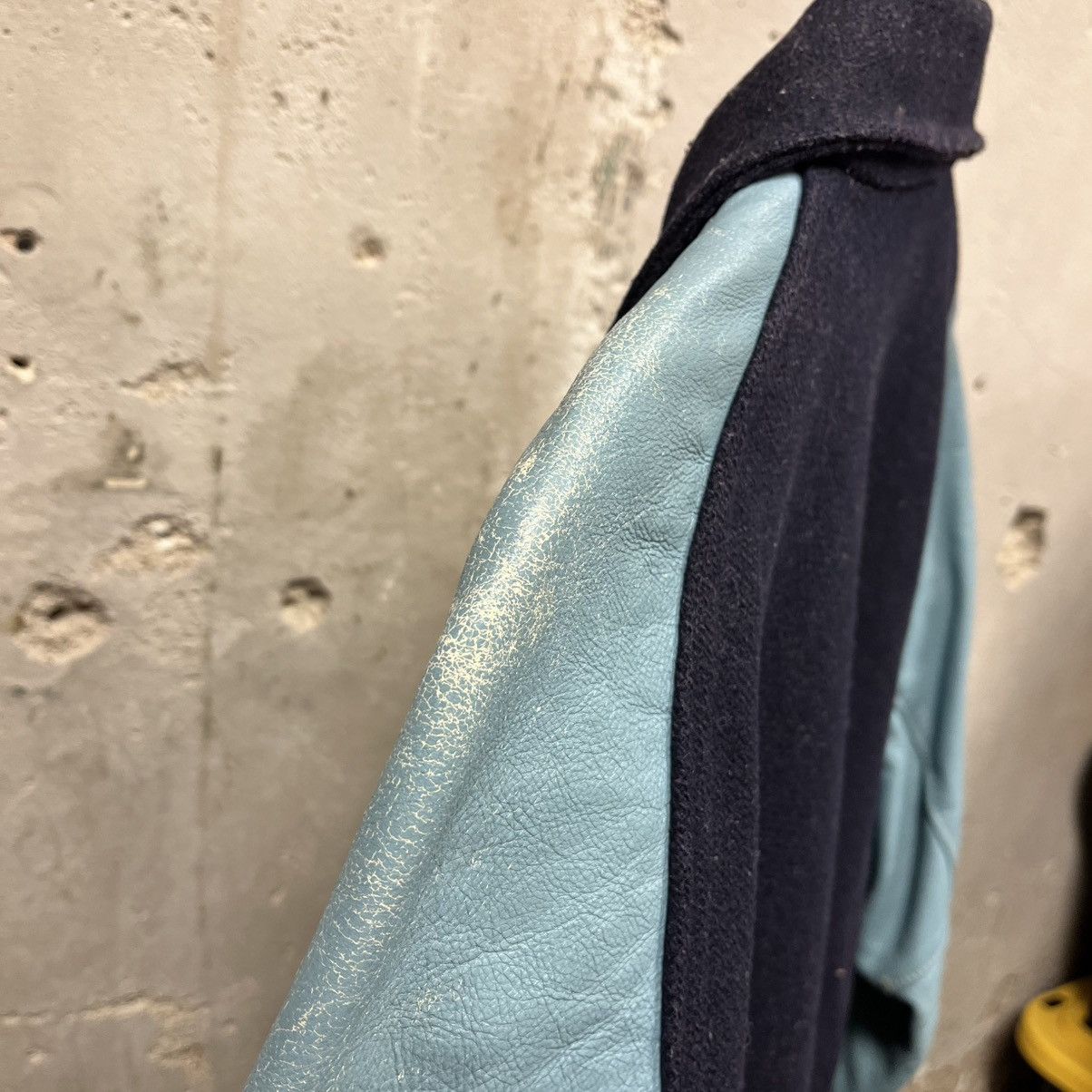 Other Vintage 1980s High School Varsity Leather Blue Navy Jacket Size US XL / EU 56 / 4 - 6 Thumbnail