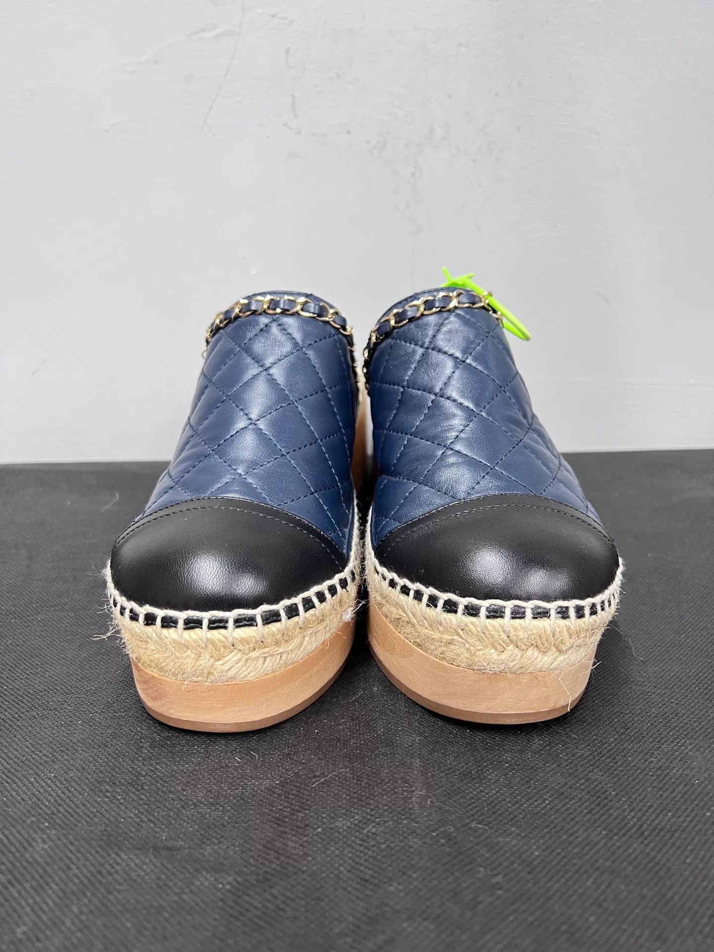 Chanel Chanel Leather Quilted Chain Straw Mule 38 New Size US 7.5 / IT 37.5 - 2 Thumbnail