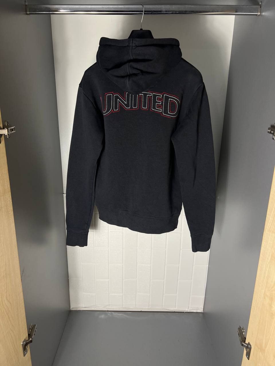Nike VINTAGE NIKE MANCHESTER UNITED ENGLAND SOCCER HOODIE RETRO Size US S / EU 44-46 / 1 - 9 Thumbnail