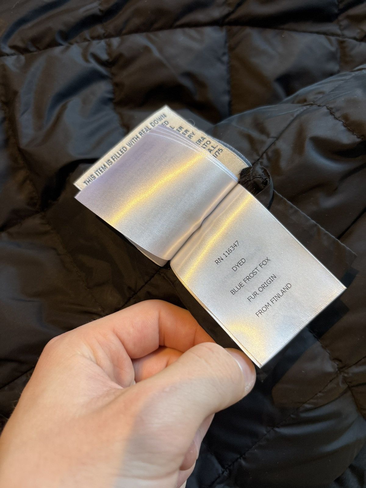 Moncler Moncler Aredhel Furhood Womens Jacket Size M / US 6-8 / IT 42-44 - 16 Thumbnail