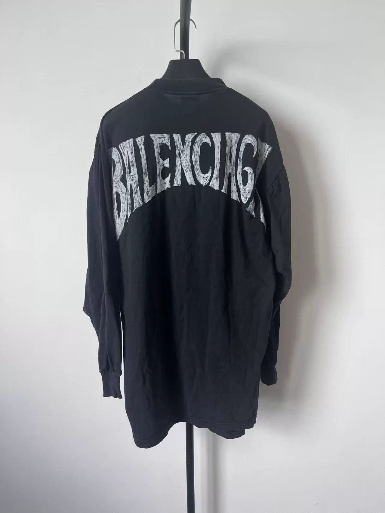 Balenciaga Balenciaga Men's Logo Print Long-Sleeve T-Shirt Size US S / EU 44-46 / 1 - 1 Thumbnail