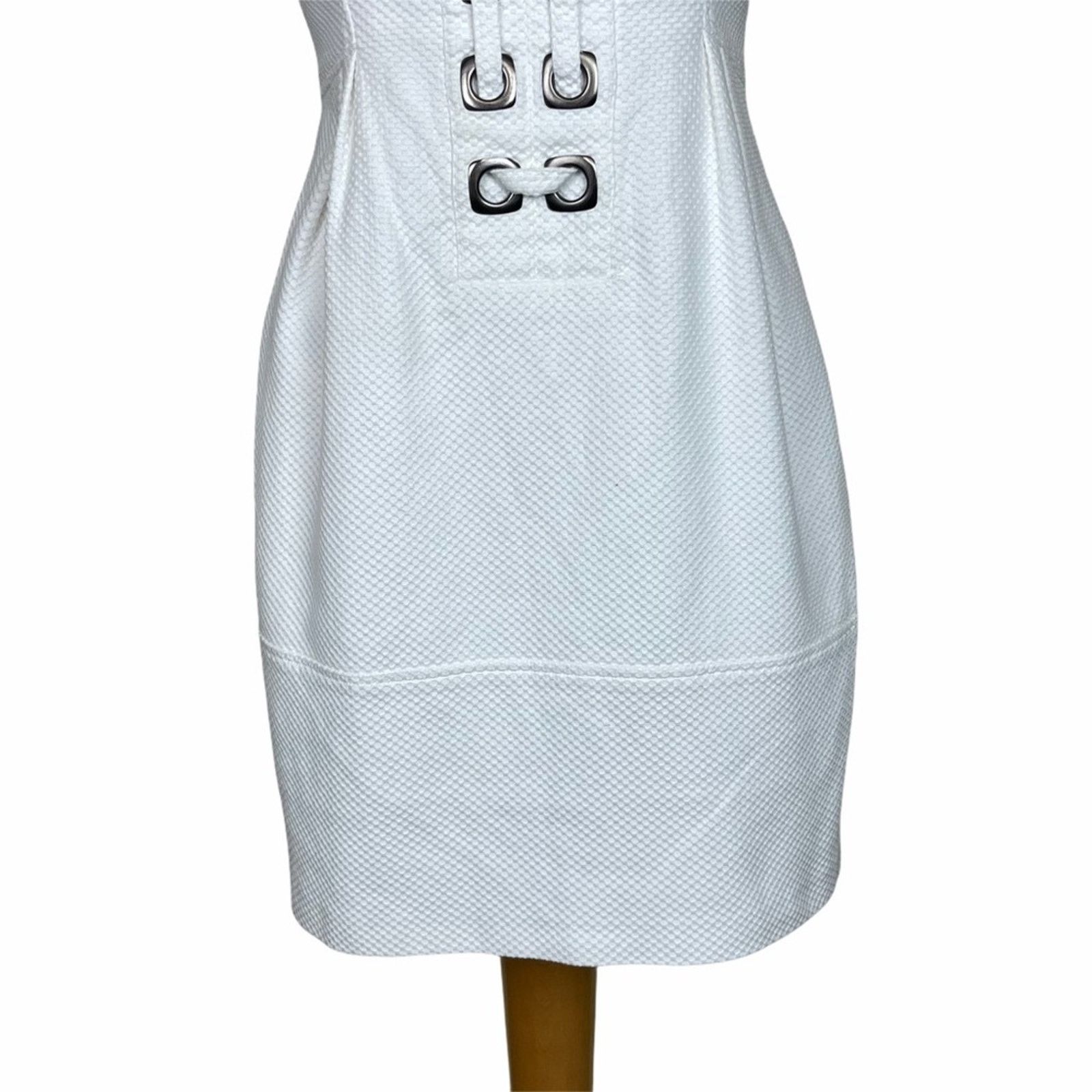 Nanette Lepore Nanette Lepore Short Sleeve Pique Workaholic Dress White 2 Size XS / US 0-2 / IT 36-38 - 3 Thumbnail