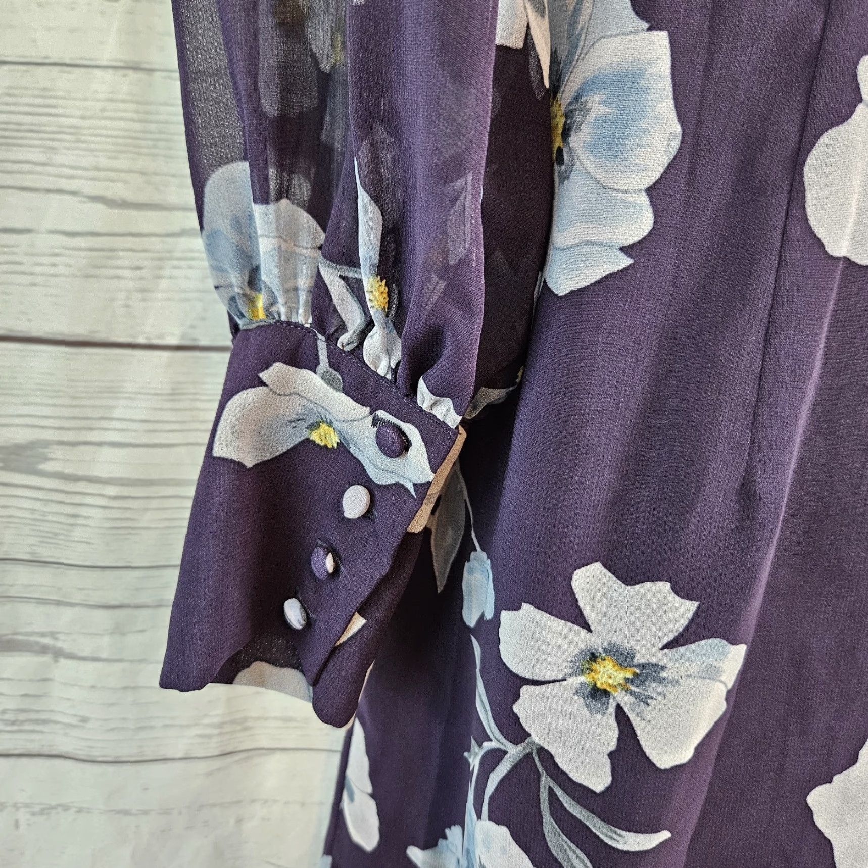Vintage Cabi 4018 Womens Ellery Dress Sz M Purple Blue Floral Long Sleeve Size M / US 6-8 / IT 42-44 - 4 Thumbnail