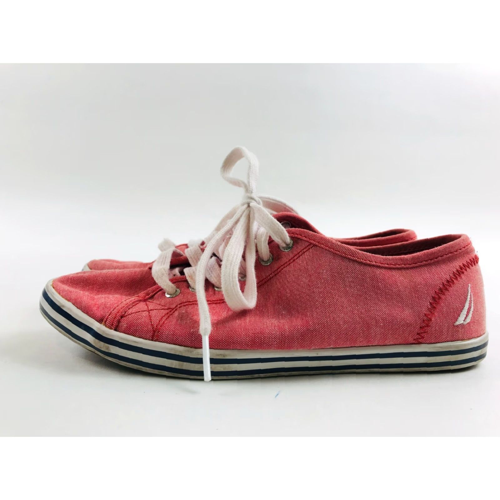 Nautica Nautica Shoes Women's Size 8 Red Lace Up Flat Canvas Sneakers Low Top Logo EMB Size M / US 6-8 / IT 42-44 - 4 Thumbnail