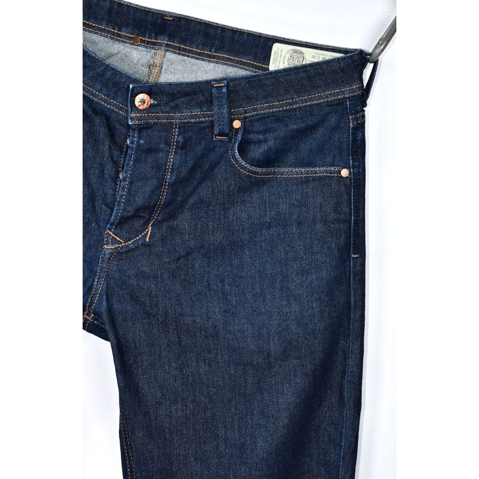 Diesel DIESEL LARKLEE-BEEX 084LNH_STRETCH REGULAR TAPERED JEANS W34/L30 Blue Mens Regular Jeans Size US 34 / EU 50 - 6 Thumbnail