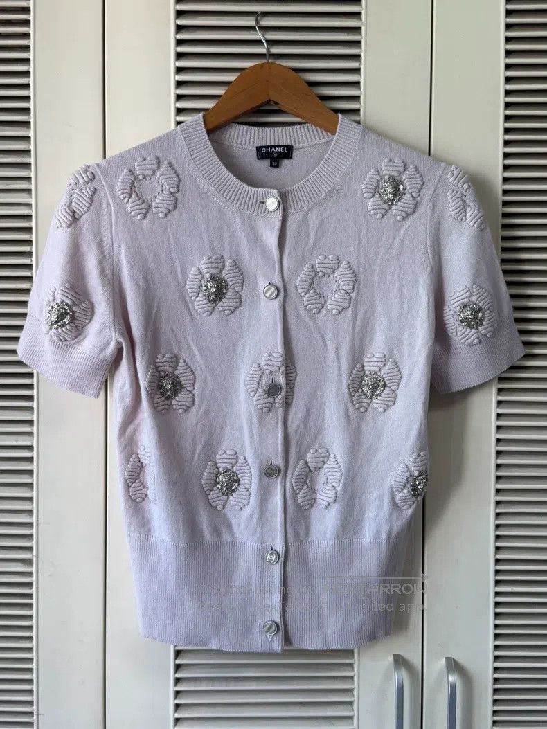 Chanel Chanel Camelia short-sleeved Size XS / US 0-2 / IT 36-38 - 1 Thumbnail
