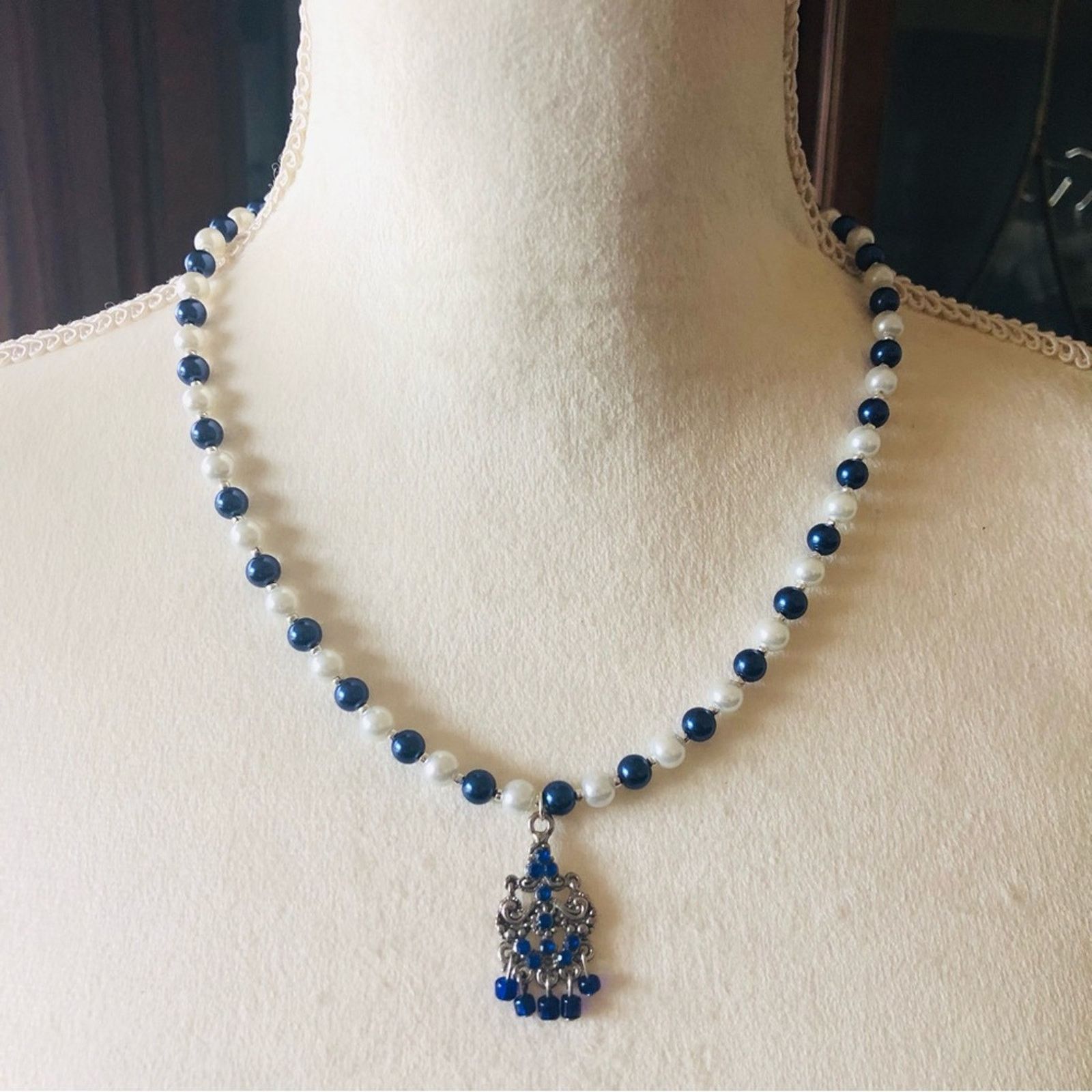 Handmade Handcrafted repurpose royal blue chandelier Pearl necklace Size ONE SIZE - 2 Thumbnail