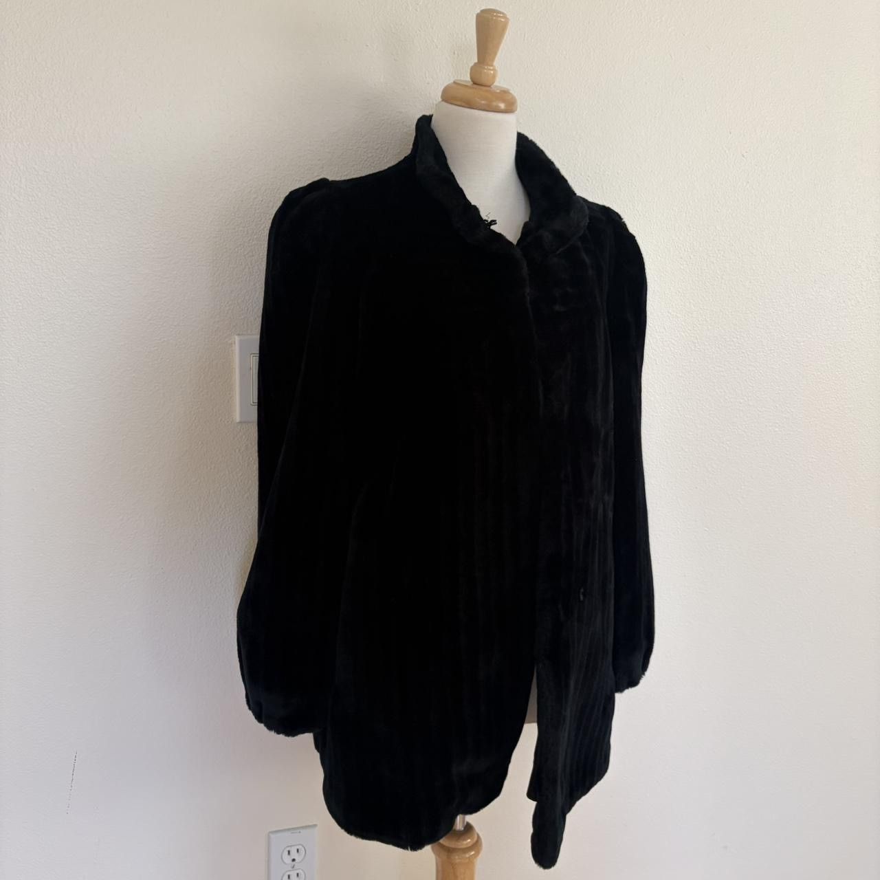 Other Vintage 90’s Borgessa Faux Fur Coat Size M / US 6-8 / IT 42-44 - 4 Thumbnail