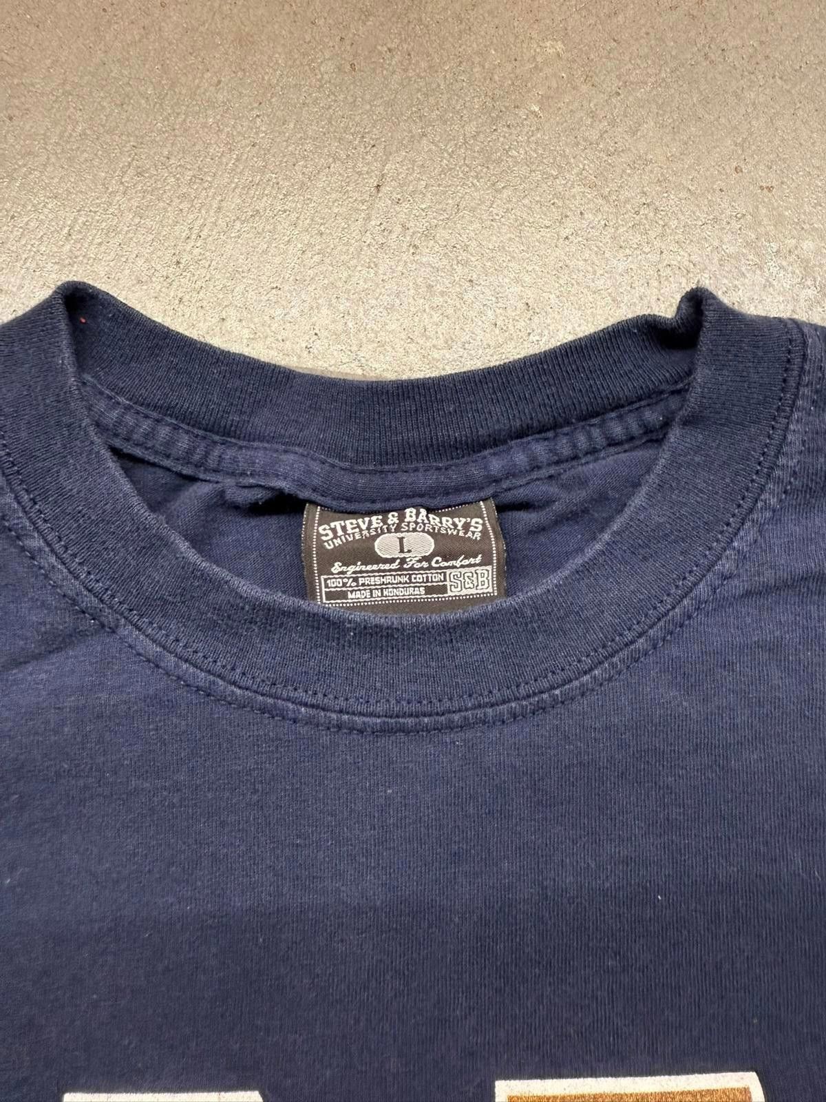 Steve And Barrys Y2K Vintage Steve & Barry's Notre Dame Irish Tee Size US L / EU 52-54 / 3 - 3 Thumbnail