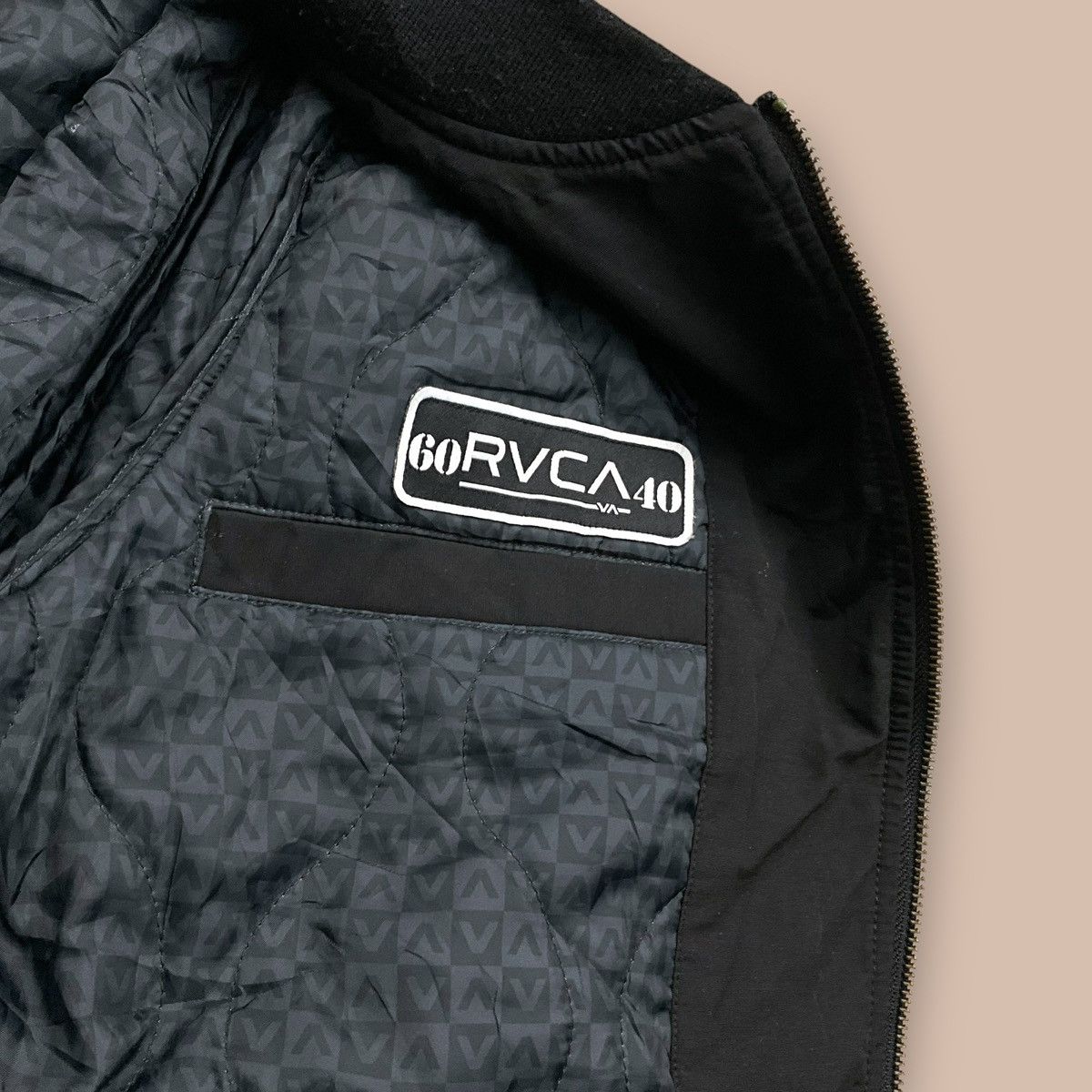 RVCA RVCA Men's MA-1 Jacket Size US M / EU 48-50 / 2 - 15 Thumbnail